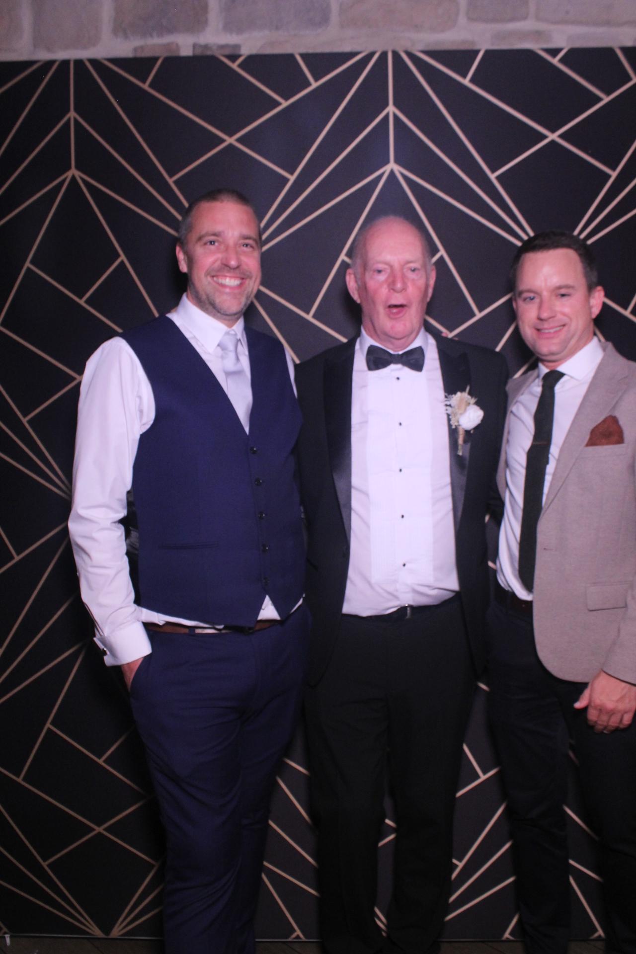 Jay & Laura  | View more photos from the event at gallery.magicimages.uk/u/MagicImages/Jay-Laura