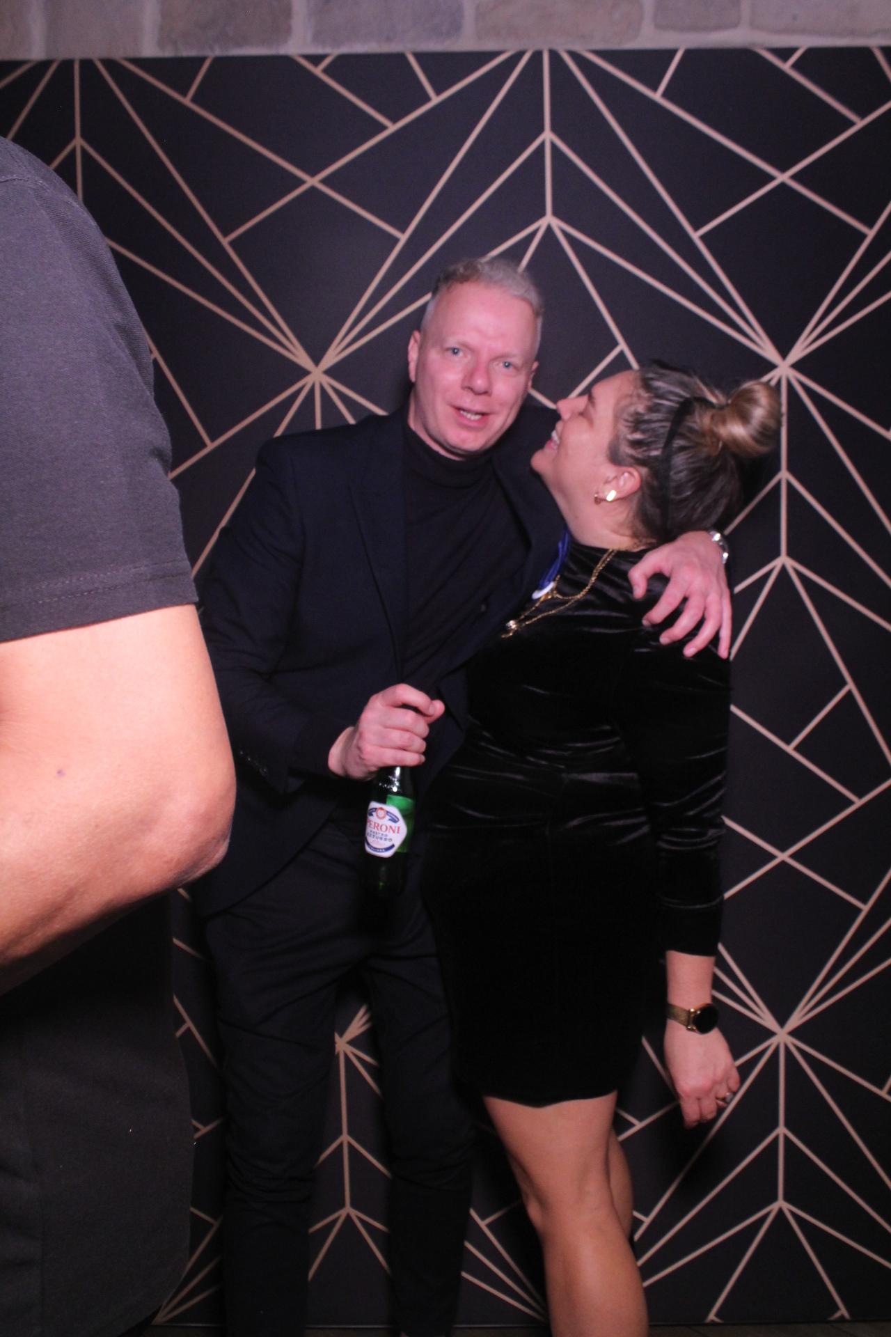 Jay & Laura  | View more photos from the event at gallery.magicimages.uk/u/MagicImages/Jay-Laura