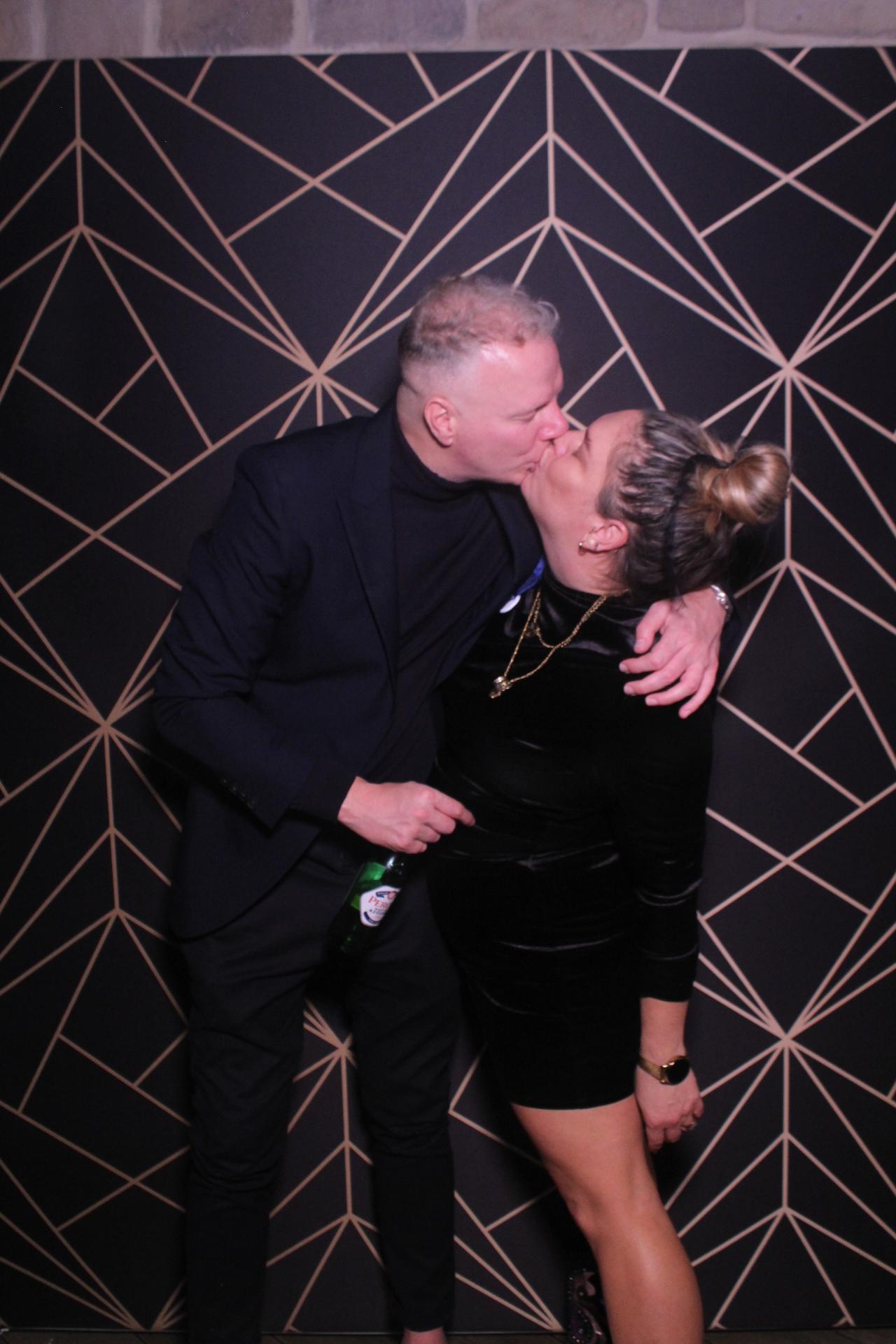 Jay & Laura  | View more photos from the event at gallery.magicimages.uk/u/MagicImages/Jay-Laura