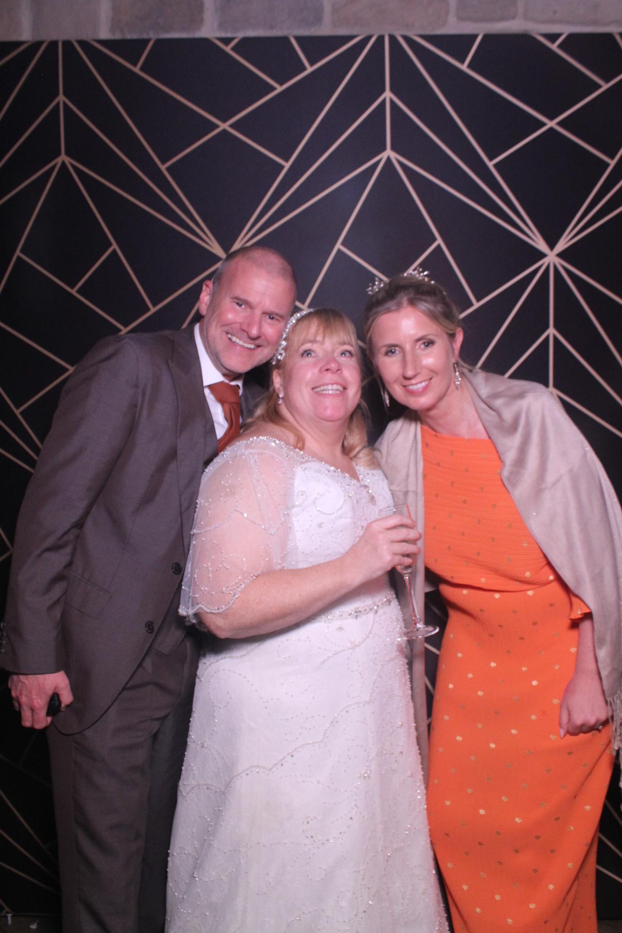 Jay & Laura  | View more photos from the event at gallery.magicimages.uk/u/MagicImages/Jay-Laura