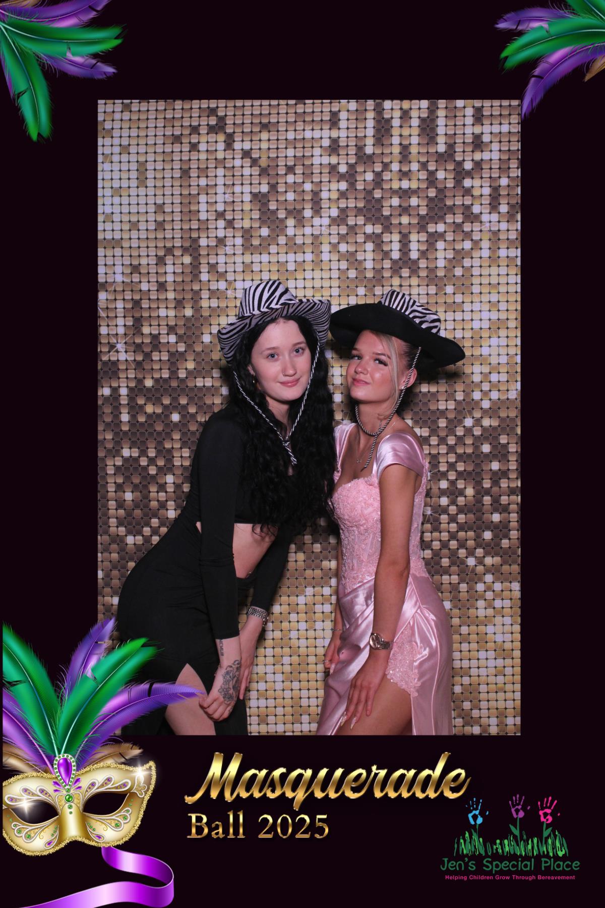 Jen's Special Place   | View more photos from the event at gallery.magicimages.uk/u/MagicImages/Jens-Special-Place-0