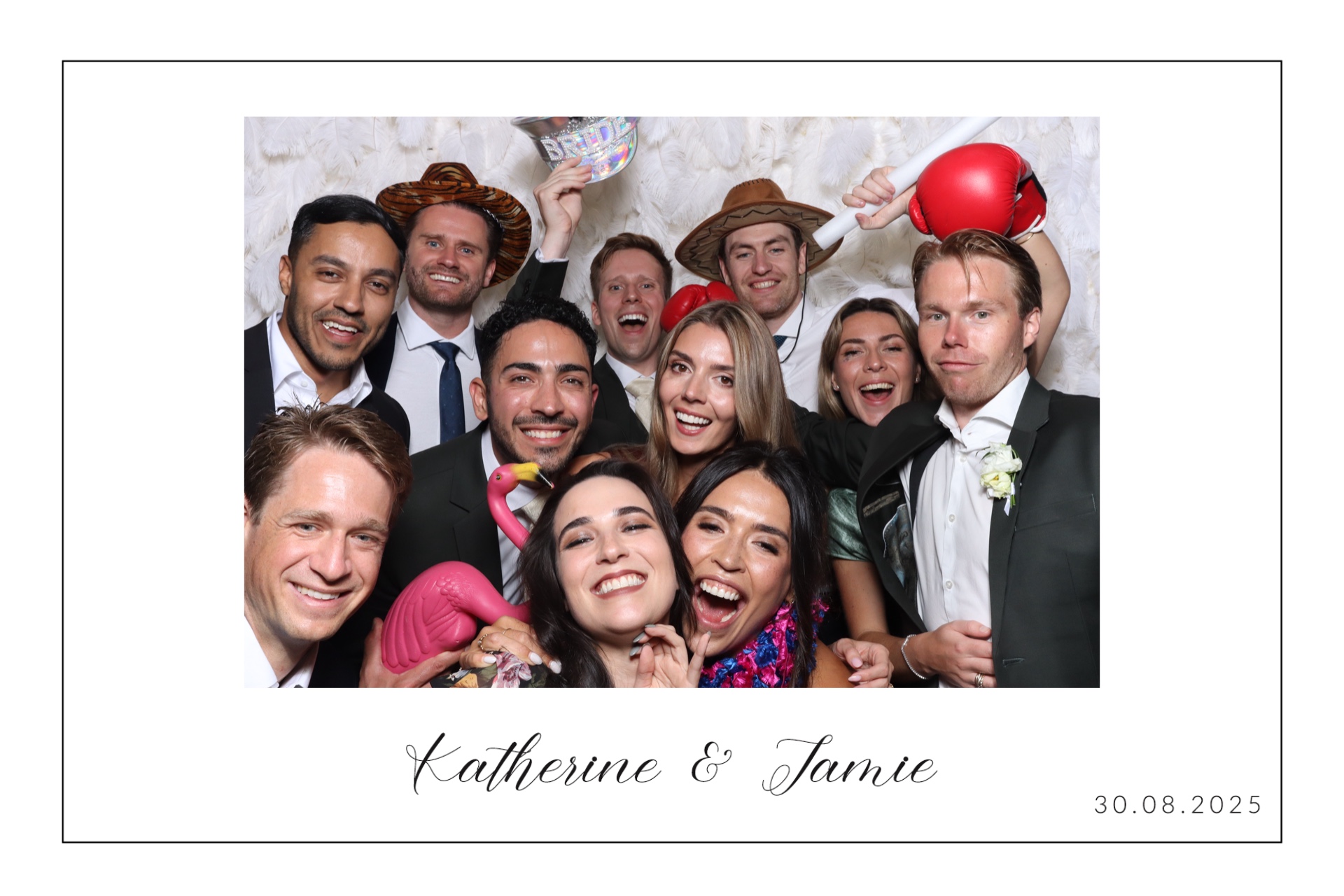 Katherine & Jamie | View more photos from the event at gallery.magicimages.uk/u/MagicImages/Katherine-Jamie