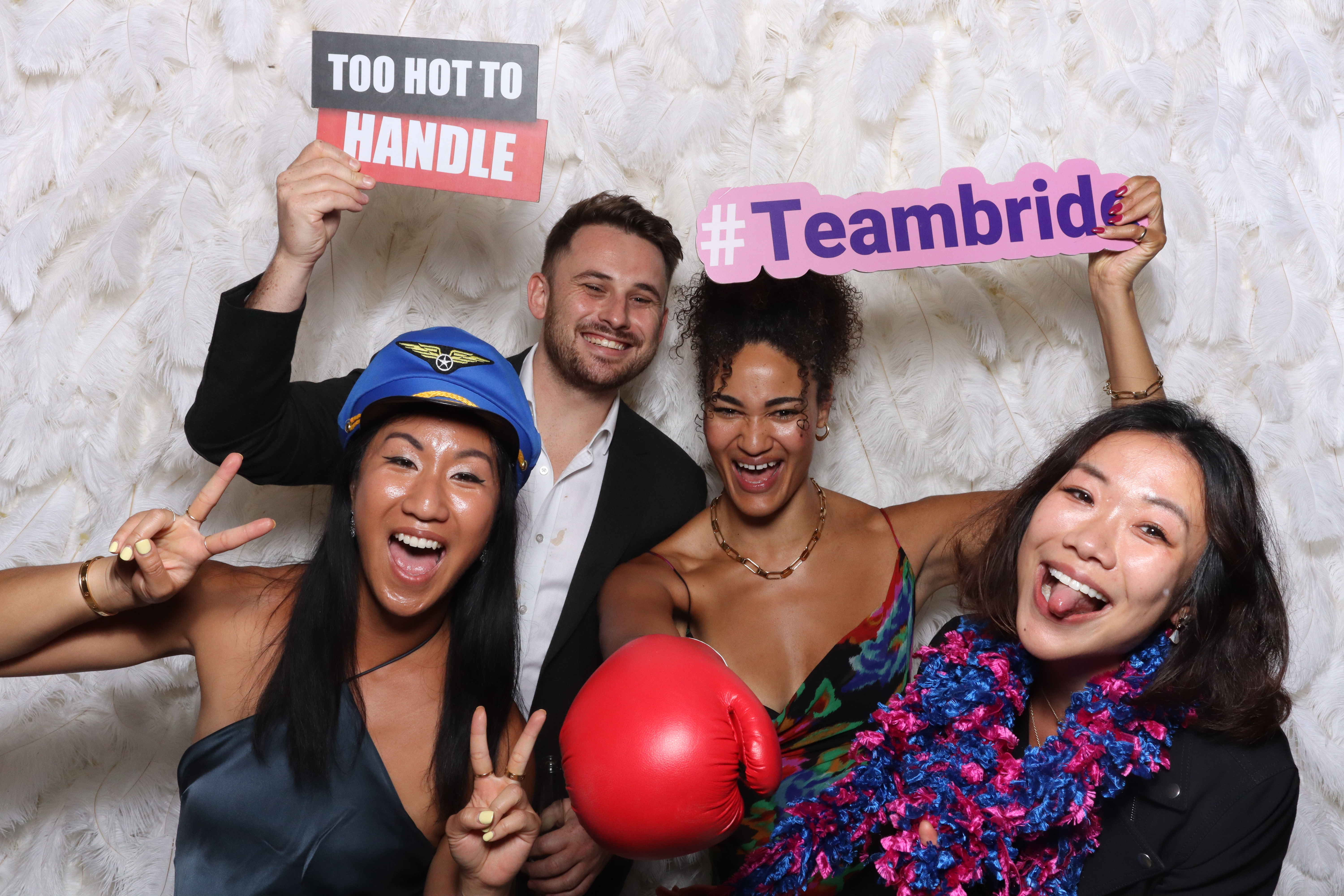 Katherine & Jamie | View more photos from the event at gallery.magicimages.uk/u/MagicImages/Katherine-Jamie