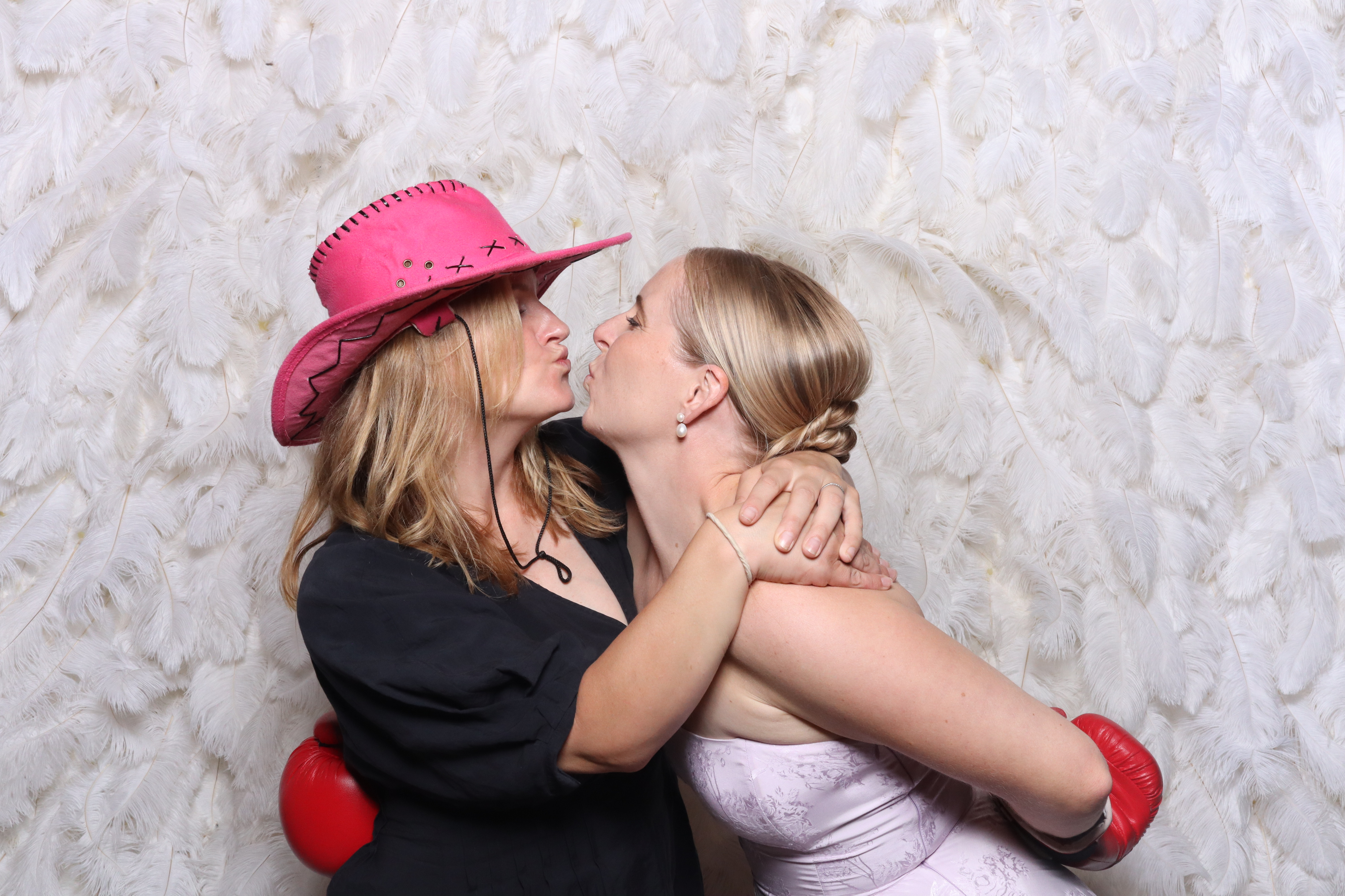 Katherine & Jamie | View more photos from the event at gallery.magicimages.uk/u/MagicImages/Katherine-Jamie