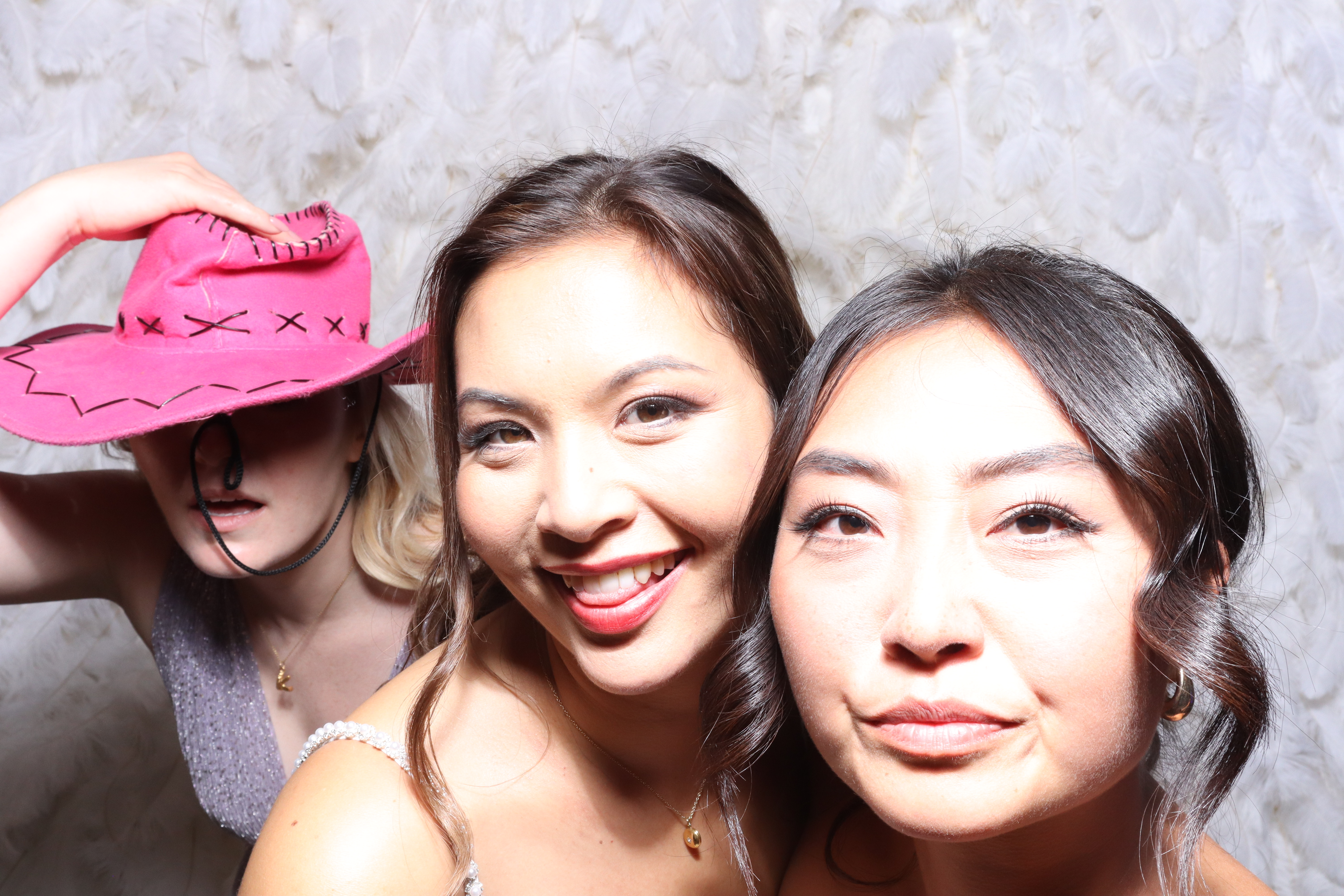 Katherine & Jamie | View more photos from the event at gallery.magicimages.uk/u/MagicImages/Katherine-Jamie