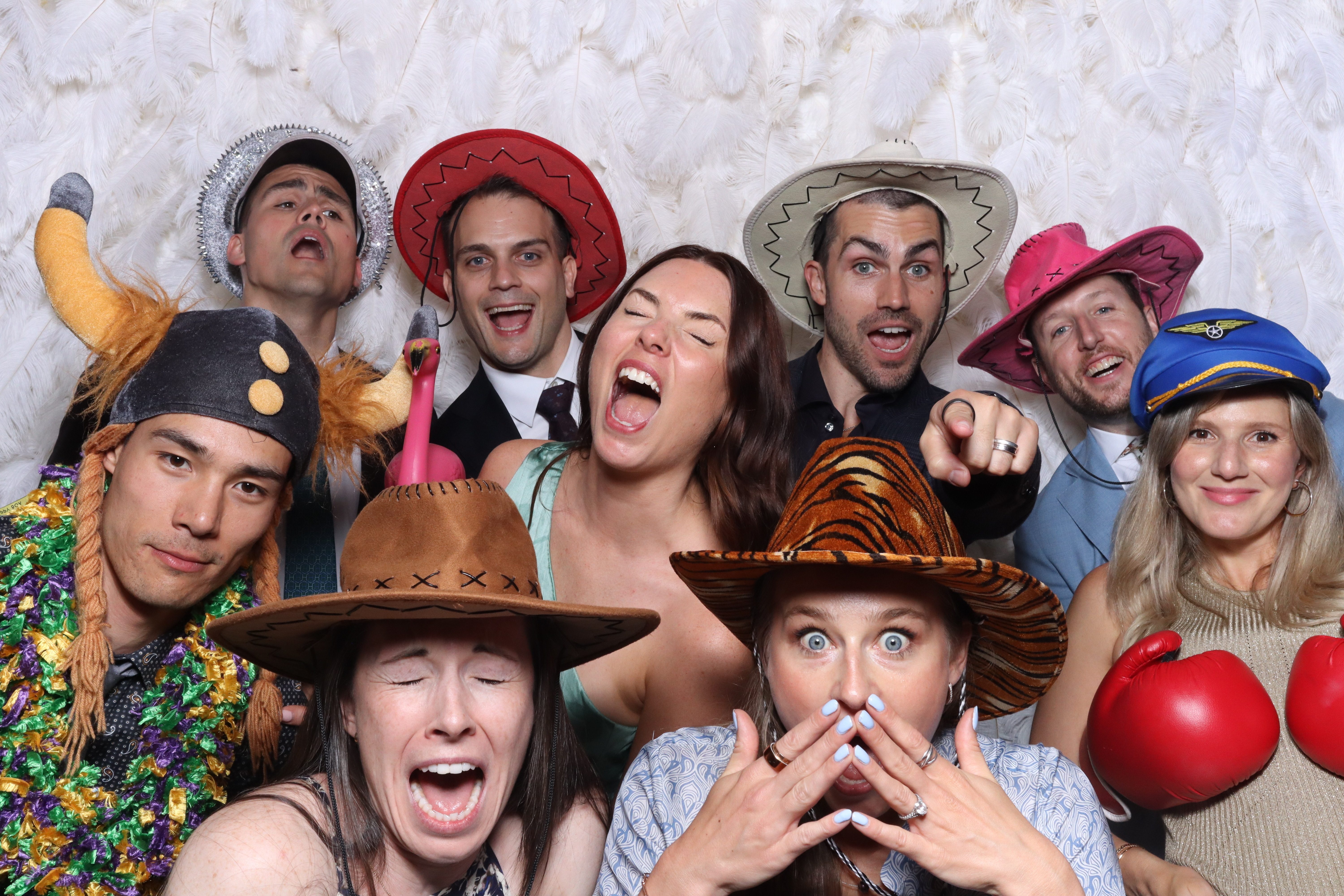 Katherine & Jamie | View more photos from the event at gallery.magicimages.uk/u/MagicImages/Katherine-Jamie