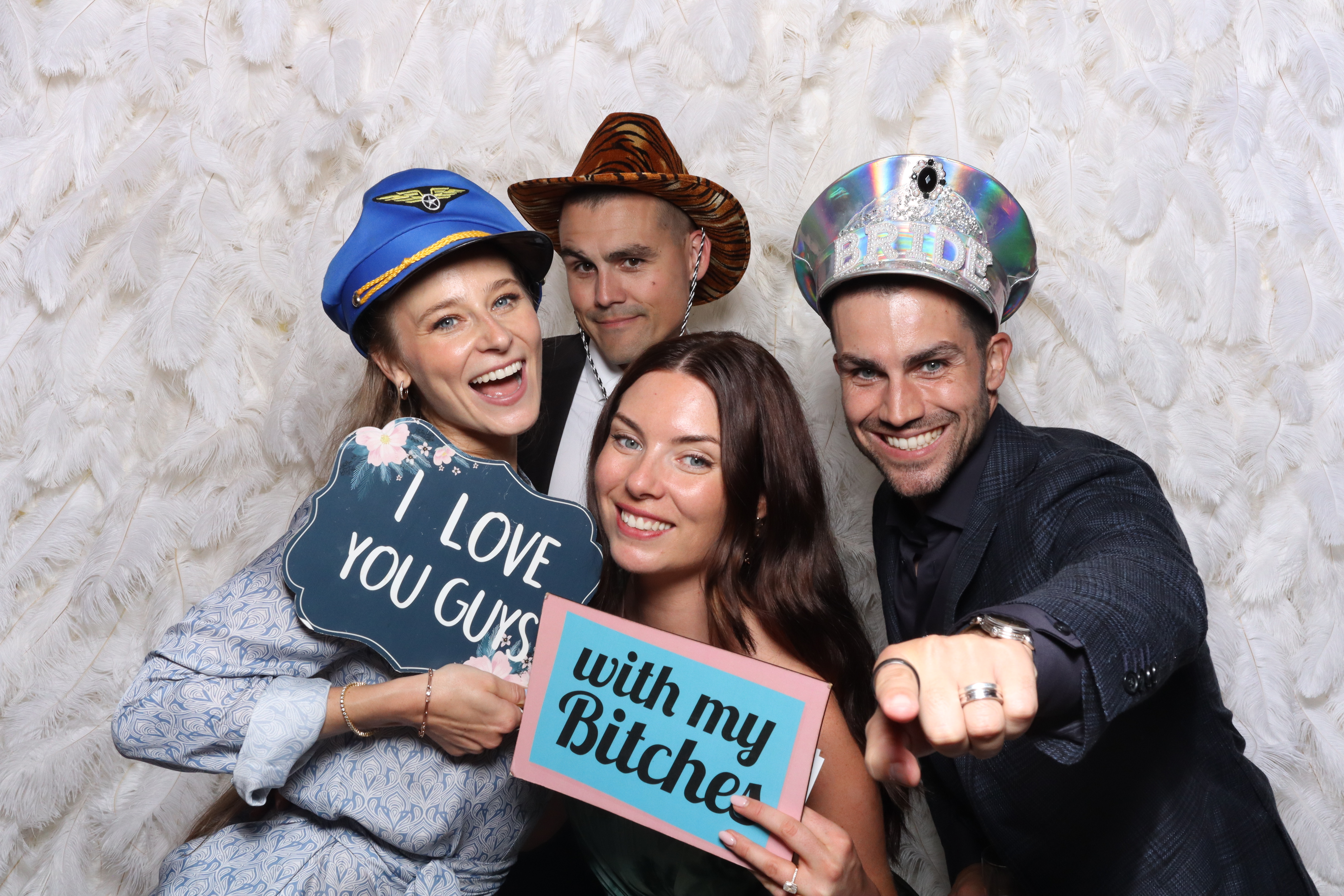 Katherine & Jamie | View more photos from the event at gallery.magicimages.uk/u/MagicImages/Katherine-Jamie