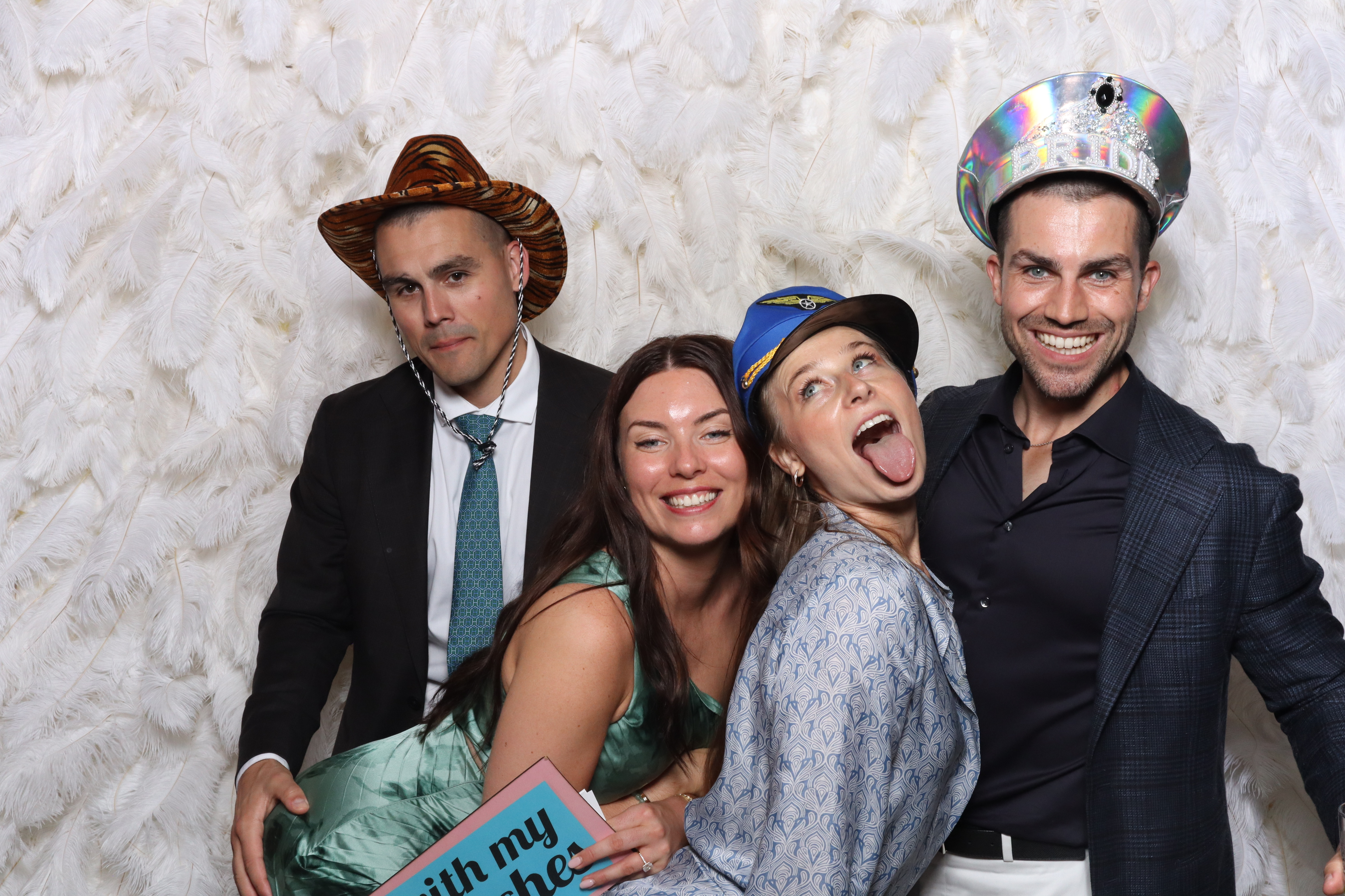 Katherine & Jamie | View more photos from the event at gallery.magicimages.uk/u/MagicImages/Katherine-Jamie