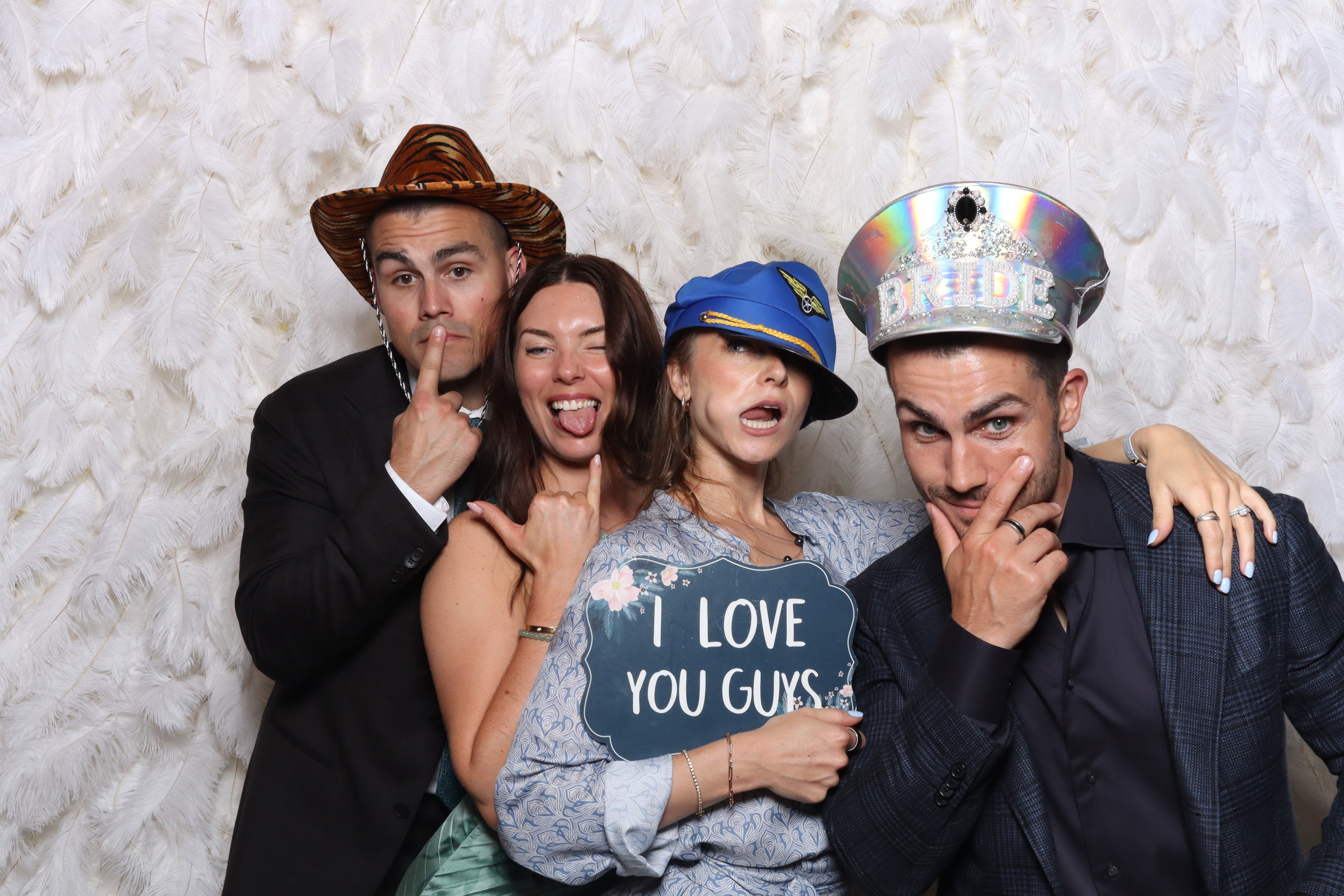 Katherine & Jamie | View more photos from the event at gallery.magicimages.uk/u/MagicImages/Katherine-Jamie