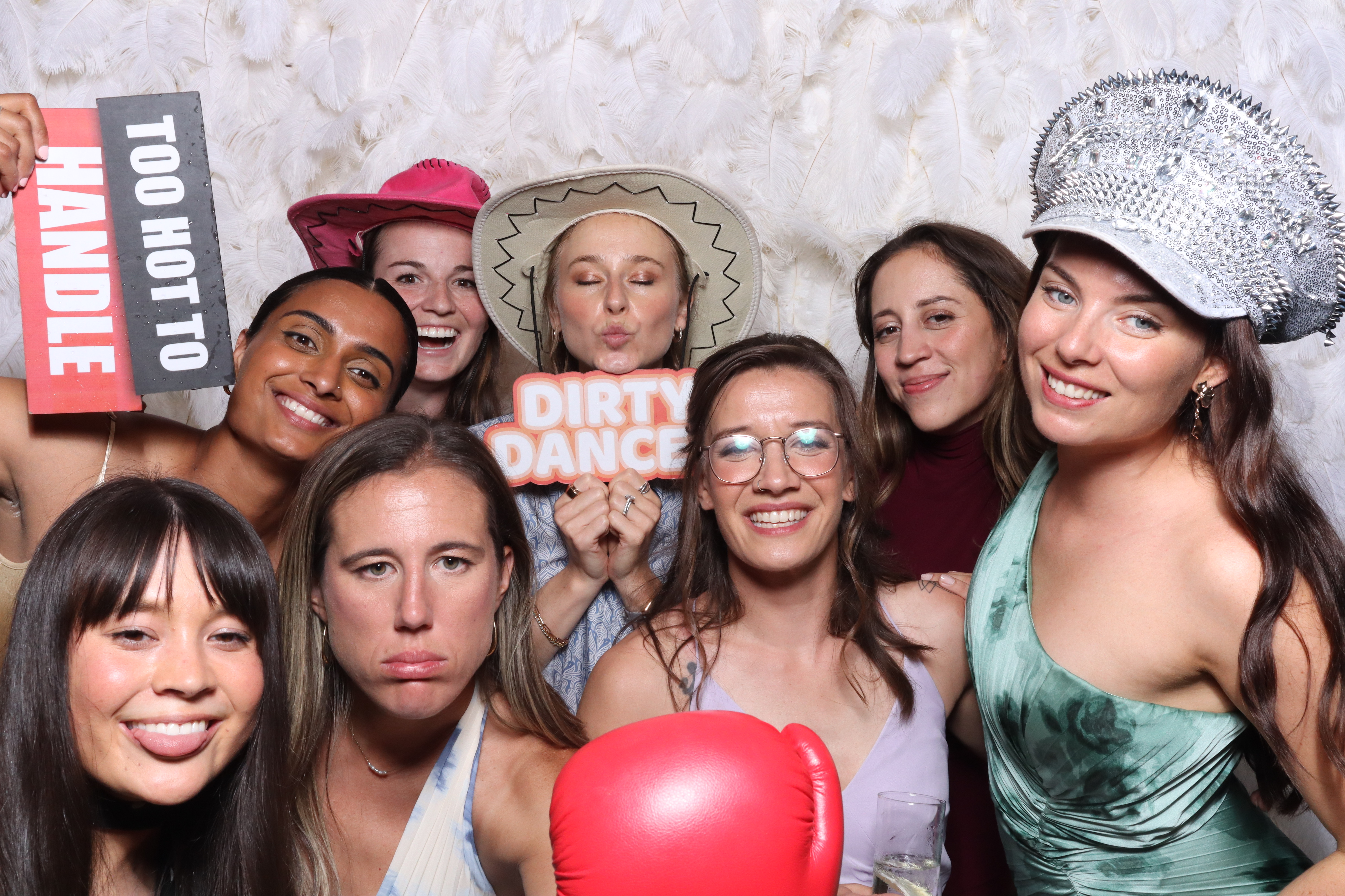 Katherine & Jamie | View more photos from the event at gallery.magicimages.uk/u/MagicImages/Katherine-Jamie