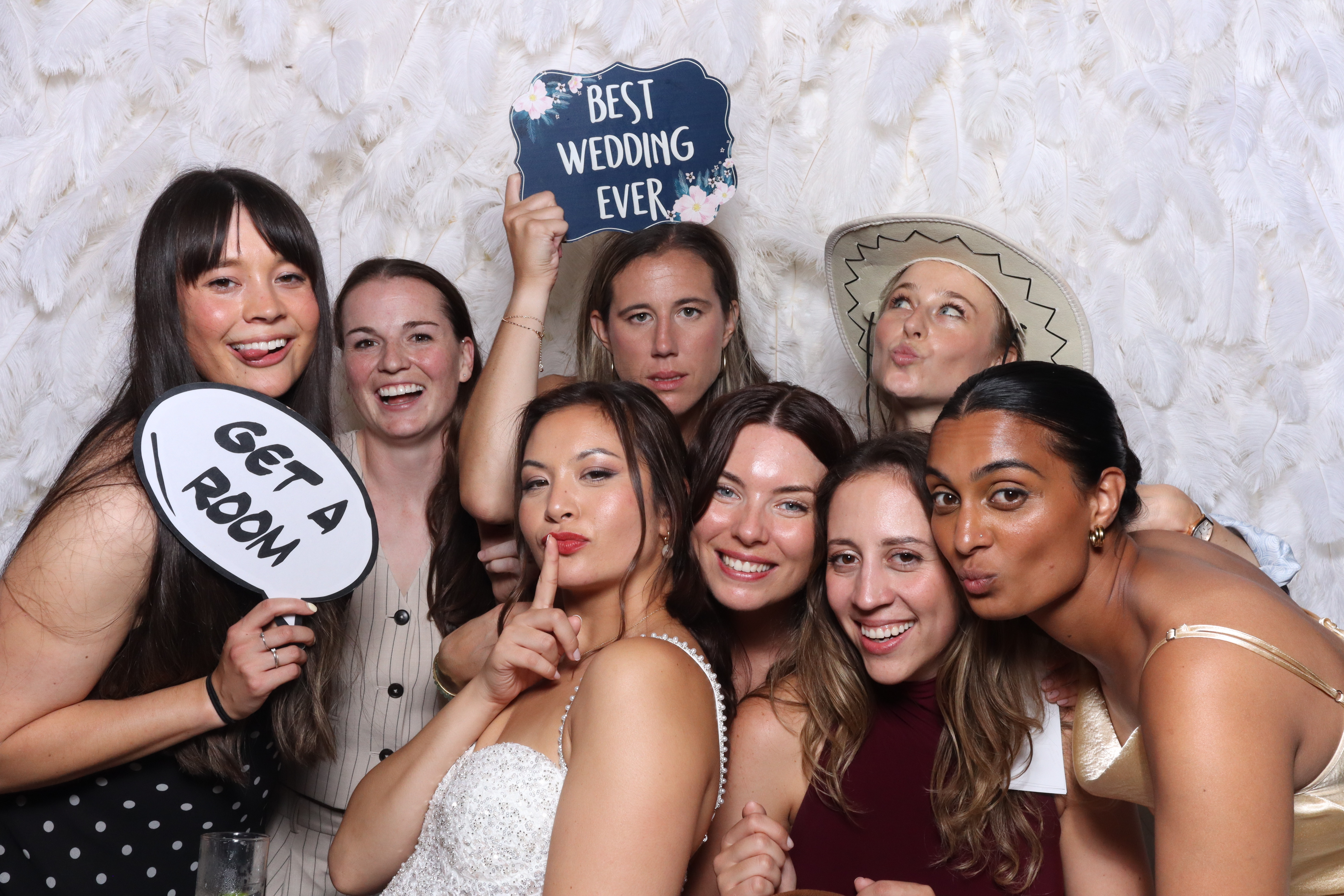 Katherine & Jamie | View more photos from the event at gallery.magicimages.uk/u/MagicImages/Katherine-Jamie