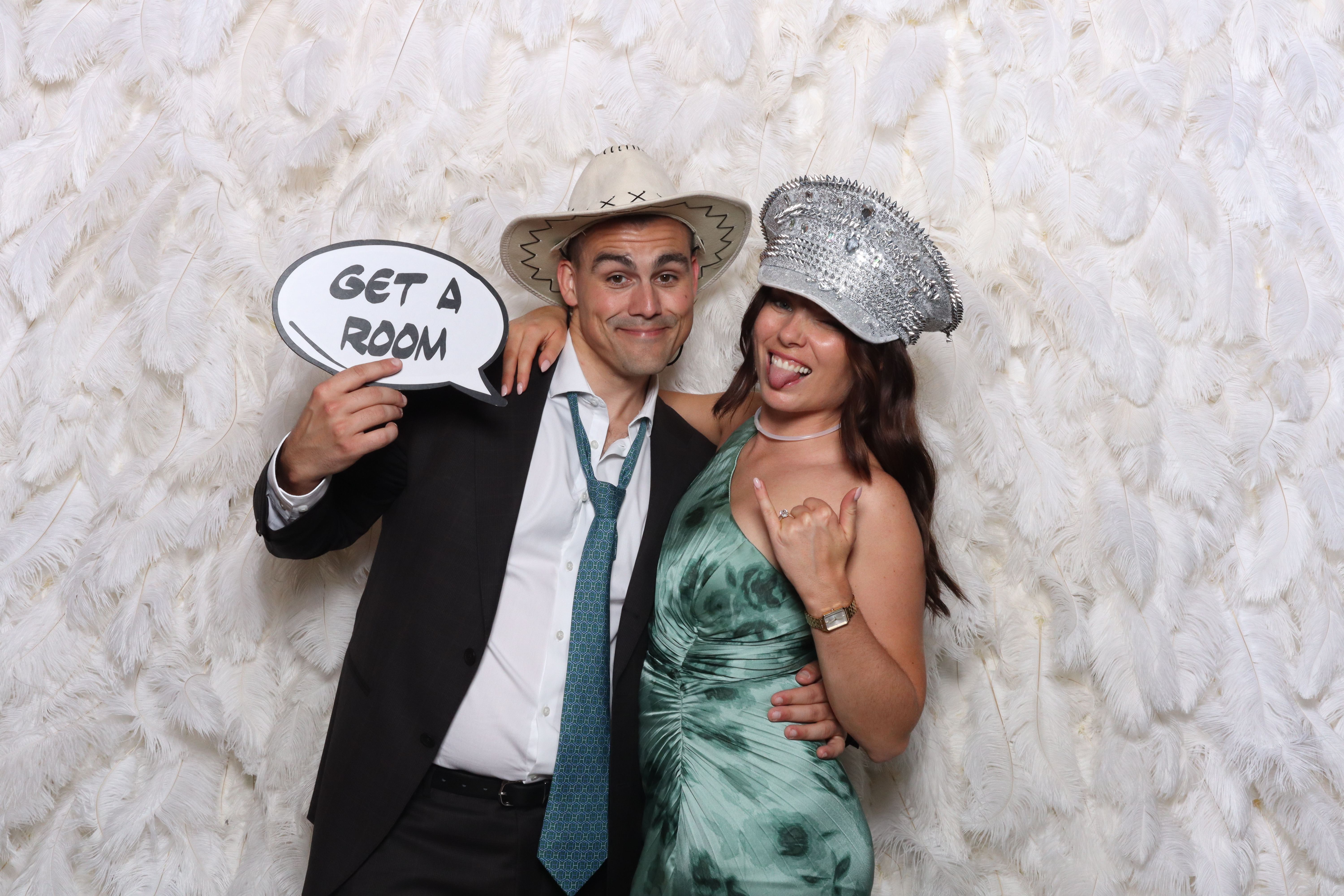 Katherine & Jamie | View more photos from the event at gallery.magicimages.uk/u/MagicImages/Katherine-Jamie