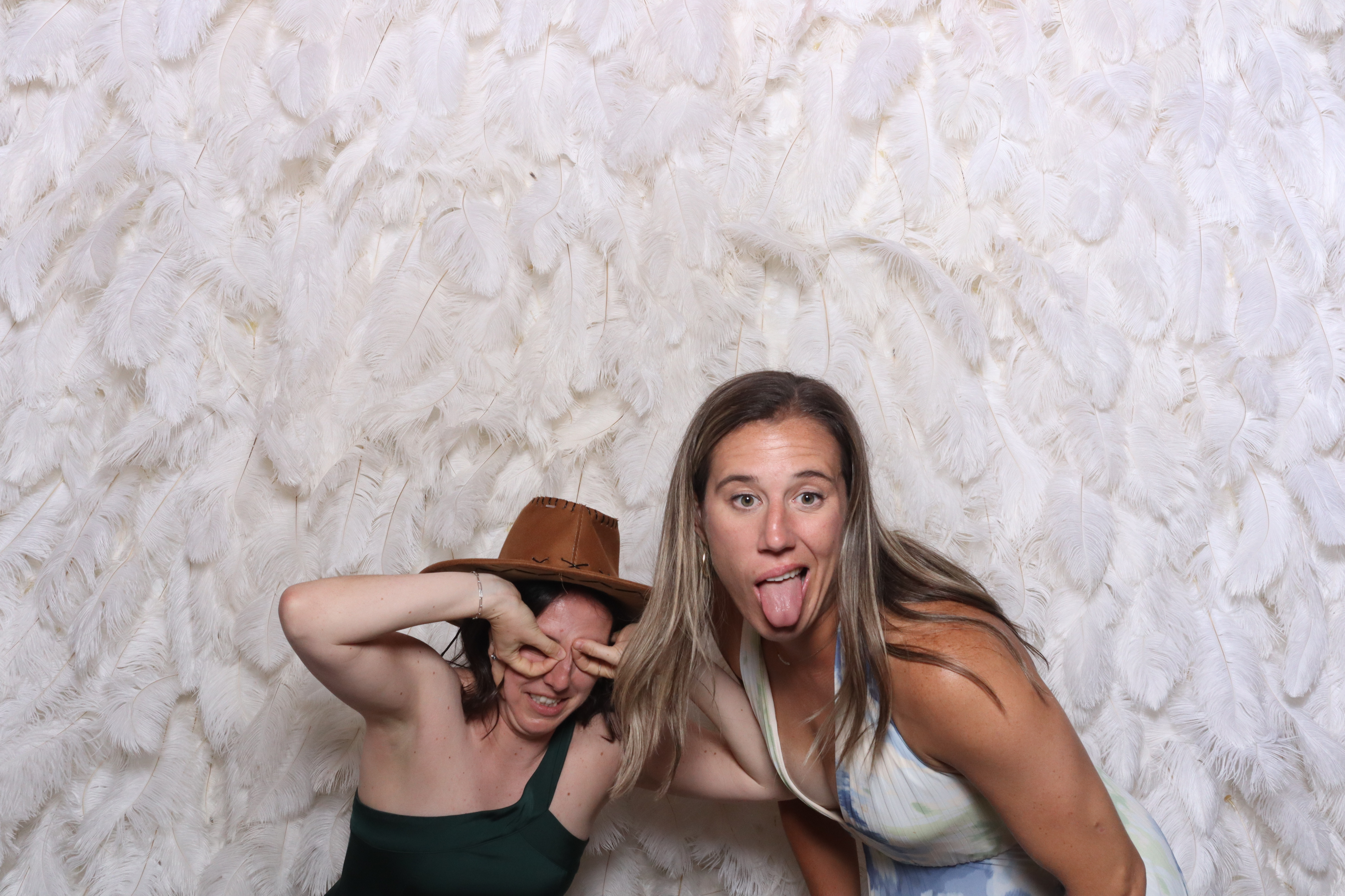 Katherine & Jamie | View more photos from the event at gallery.magicimages.uk/u/MagicImages/Katherine-Jamie