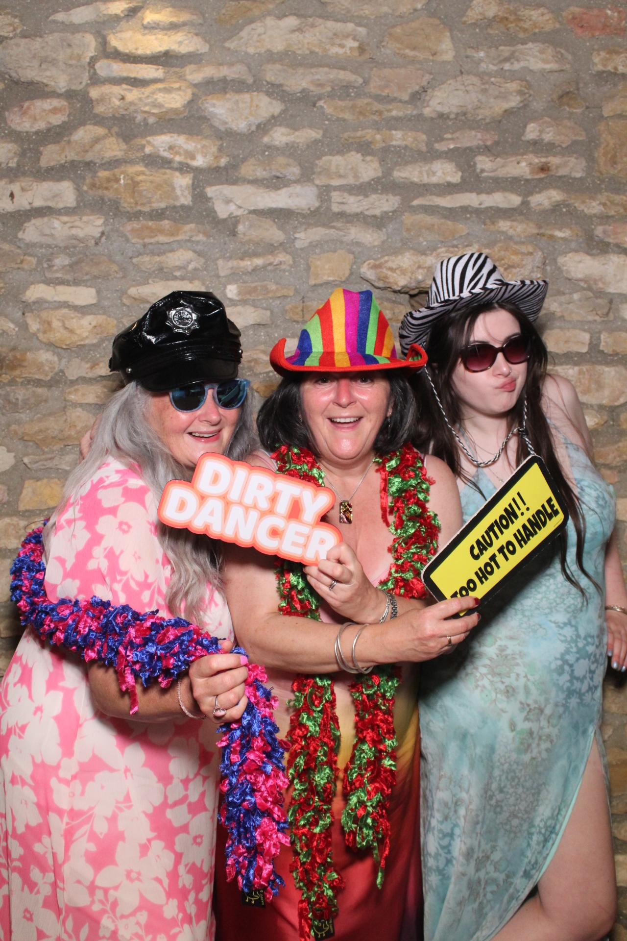 Katie & Emma  | View more photos from the event at gallery.magicimages.uk/u/MagicImages/Katie-Emma