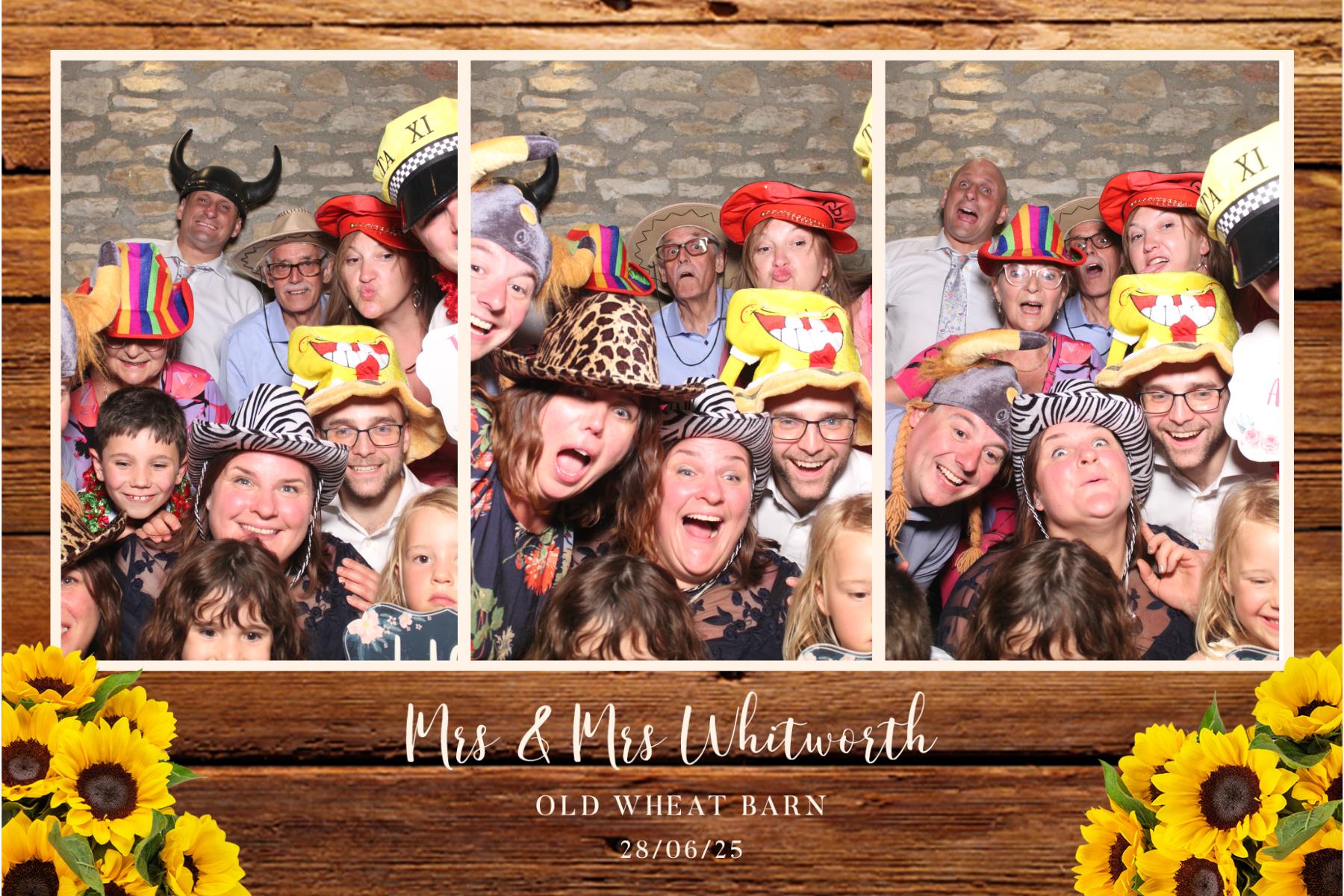 Katie & Emma  | View more photos from the event at gallery.magicimages.uk/u/MagicImages/Katie-Emma