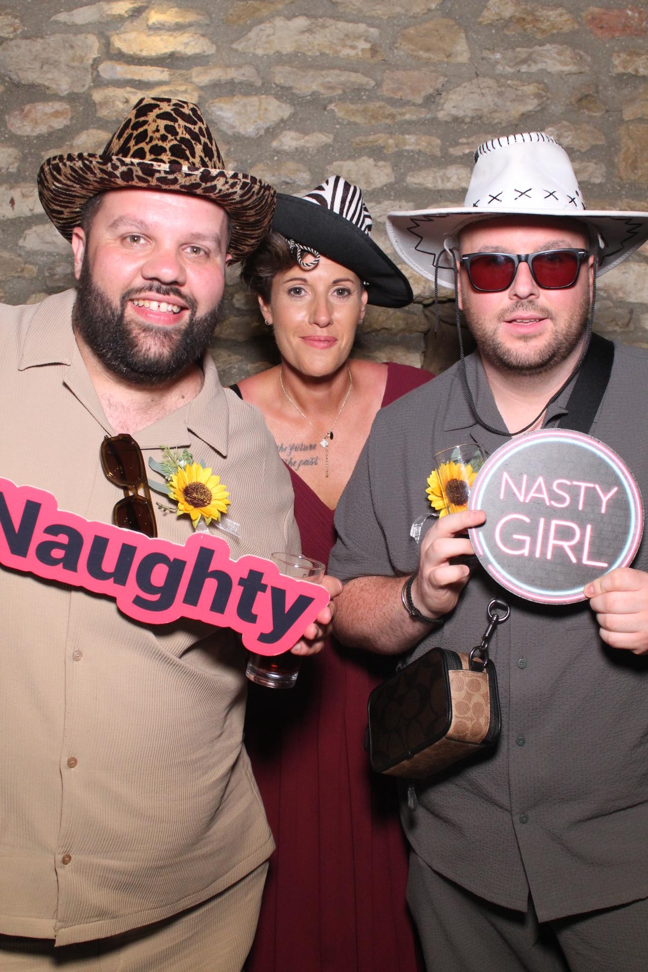 Katie & Emma  | View more photos from the event at gallery.magicimages.uk/u/MagicImages/Katie-Emma