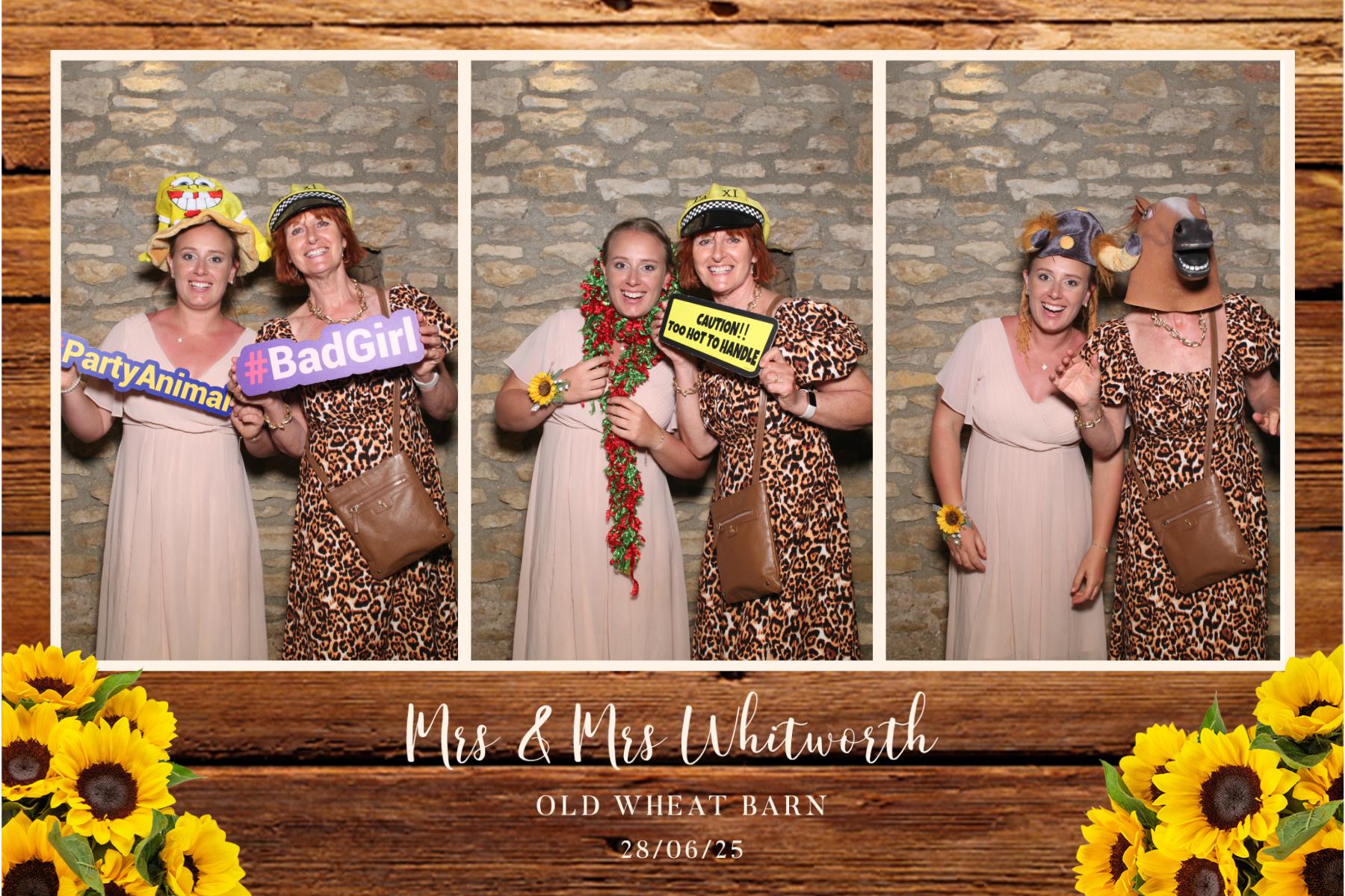 Katie & Emma  | View more photos from the event at gallery.magicimages.uk/u/MagicImages/Katie-Emma