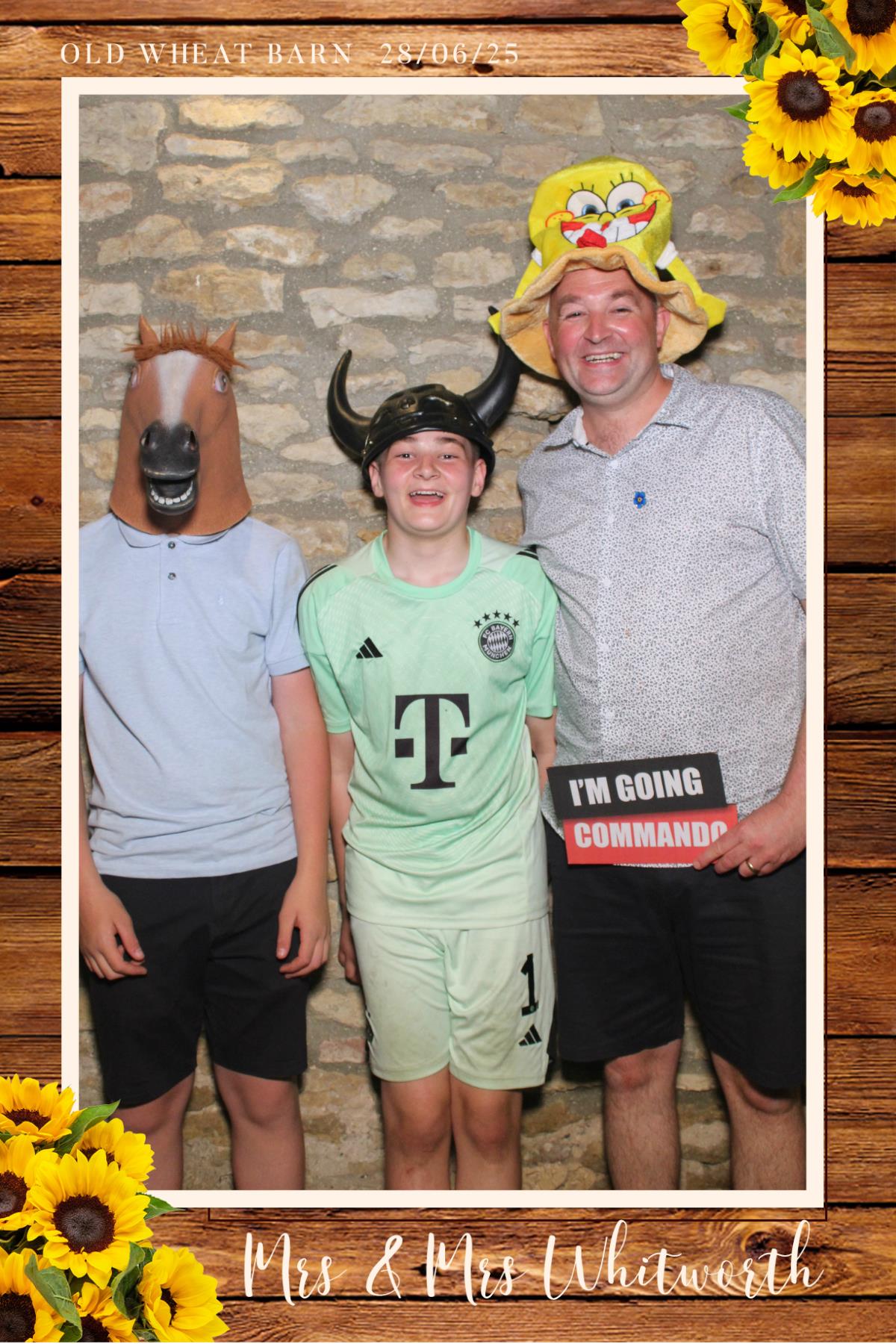 Katie & Emma  | View more photos from the event at gallery.magicimages.uk/u/MagicImages/Katie-Emma