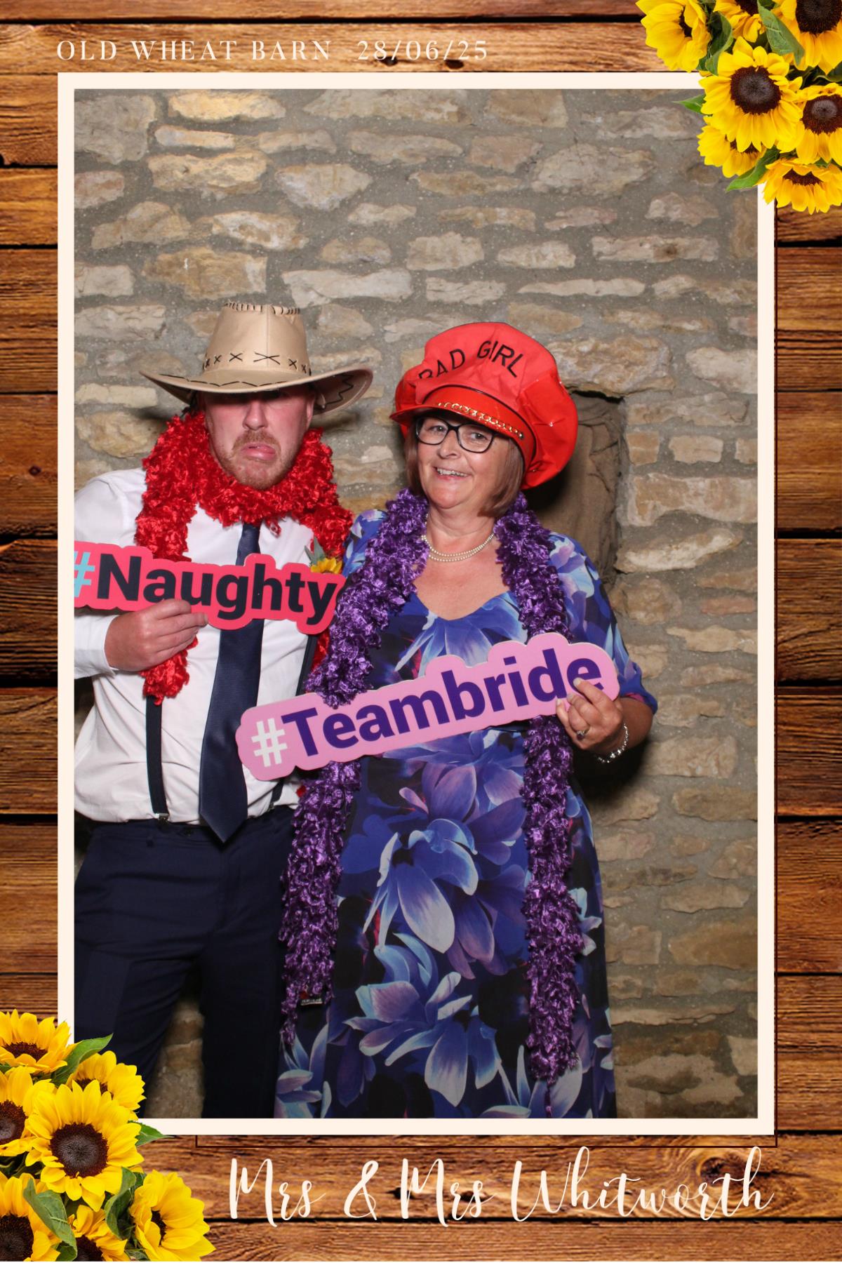 Katie & Emma  | View more photos from the event at gallery.magicimages.uk/u/MagicImages/Katie-Emma