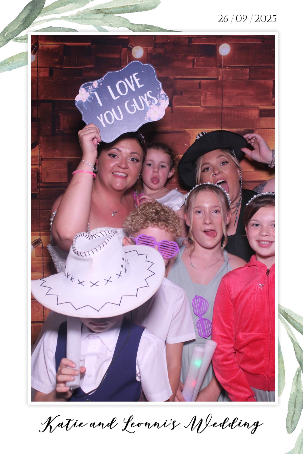 Katie and Leonni’s Wedding | View more photos from the event at gallery.magicimages.uk/u/MagicImages/Katie-and-Leonni’s-Wedding