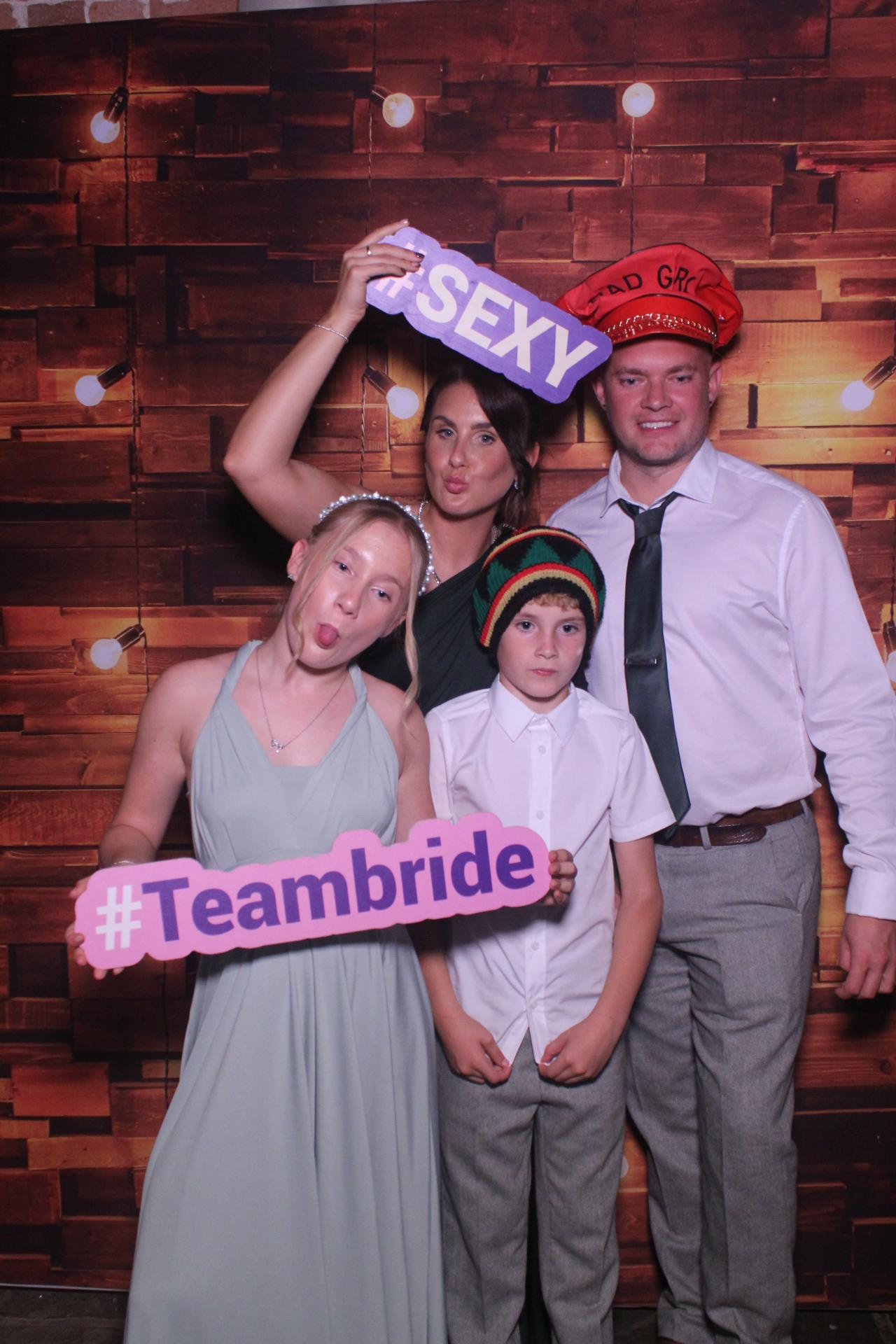 Katie and Leonni’s Wedding | View more photos from the event at gallery.magicimages.uk/u/MagicImages/Katie-and-Leonni’s-Wedding