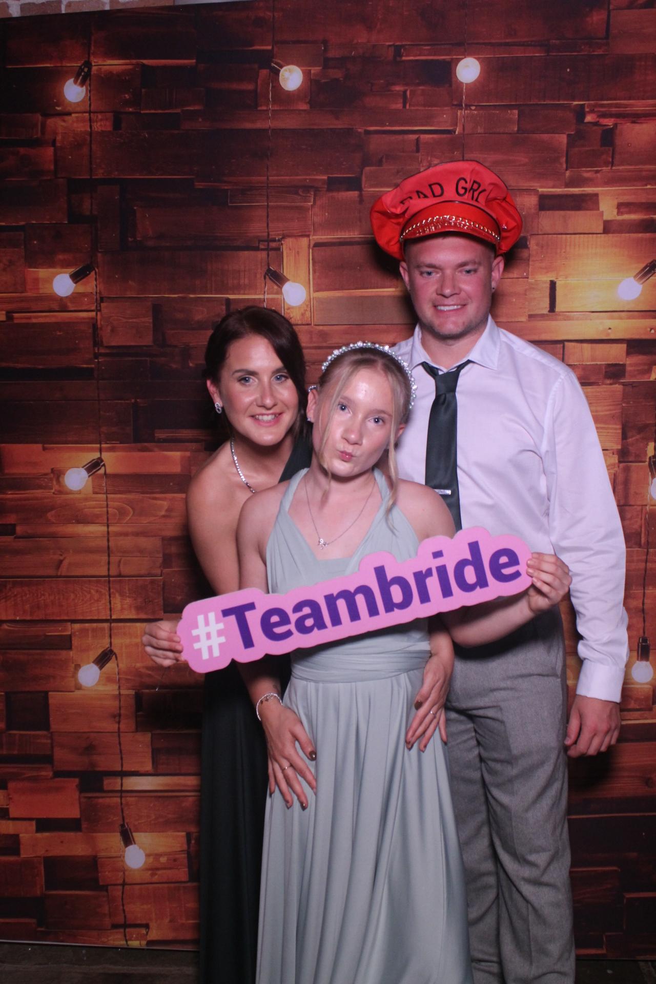 Katie and Leonni’s Wedding | View more photos from the event at gallery.magicimages.uk/u/MagicImages/Katie-and-Leonni’s-Wedding