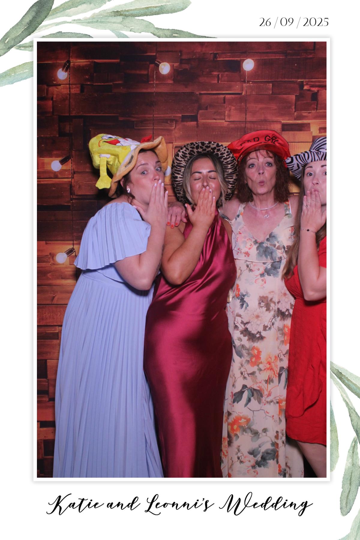 Katie and Leonni’s Wedding | View more photos from the event at gallery.magicimages.uk/u/MagicImages/Katie-and-Leonni’s-Wedding