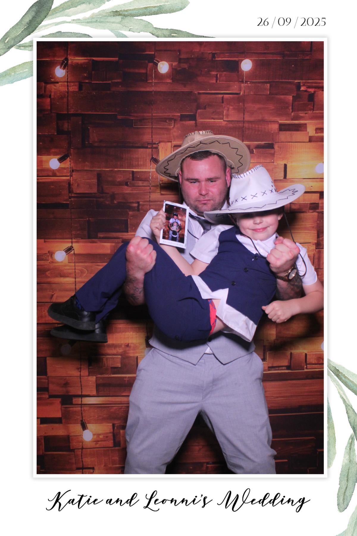 Katie and Leonni’s Wedding | View more photos from the event at gallery.magicimages.uk/u/MagicImages/Katie-and-Leonni’s-Wedding