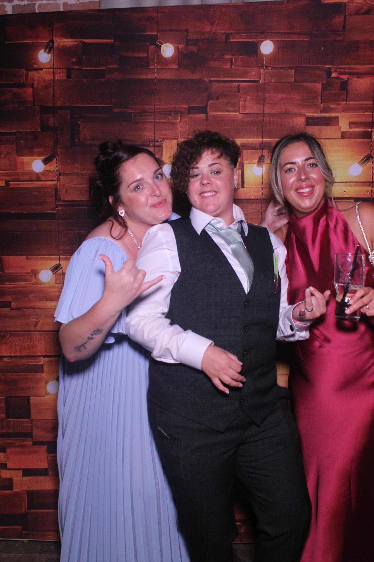 Katie and Leonni’s Wedding | View more photos from the event at gallery.magicimages.uk/u/MagicImages/Katie-and-Leonni’s-Wedding