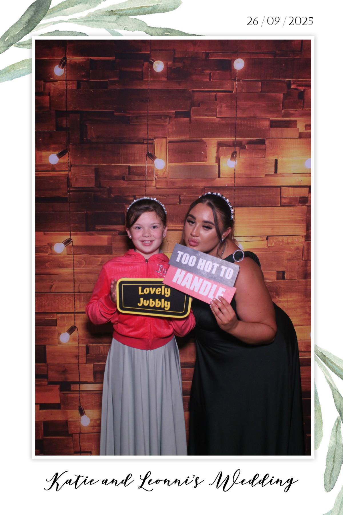 Katie and Leonni’s Wedding | View more photos from the event at gallery.magicimages.uk/u/MagicImages/Katie-and-Leonni’s-Wedding