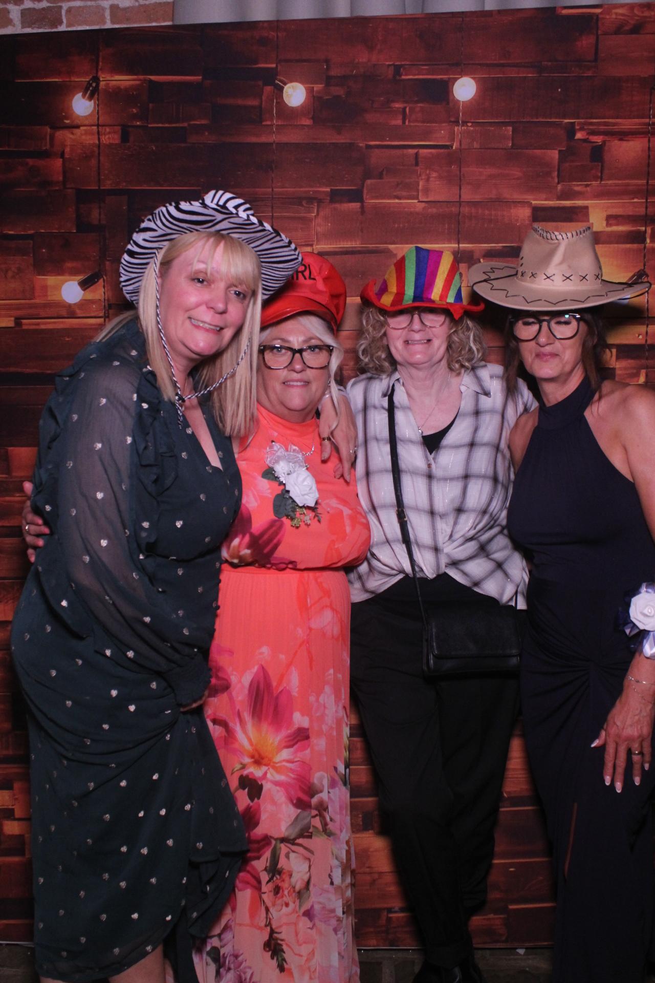 Katie and Leonni’s Wedding | View more photos from the event at gallery.magicimages.uk/u/MagicImages/Katie-and-Leonni’s-Wedding