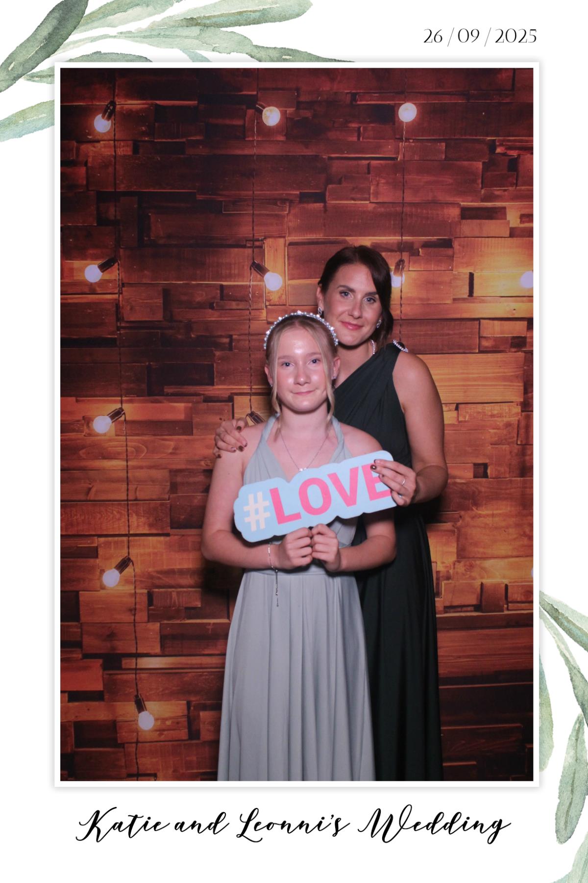 Katie and Leonni’s Wedding | View more photos from the event at gallery.magicimages.uk/u/MagicImages/Katie-and-Leonni’s-Wedding