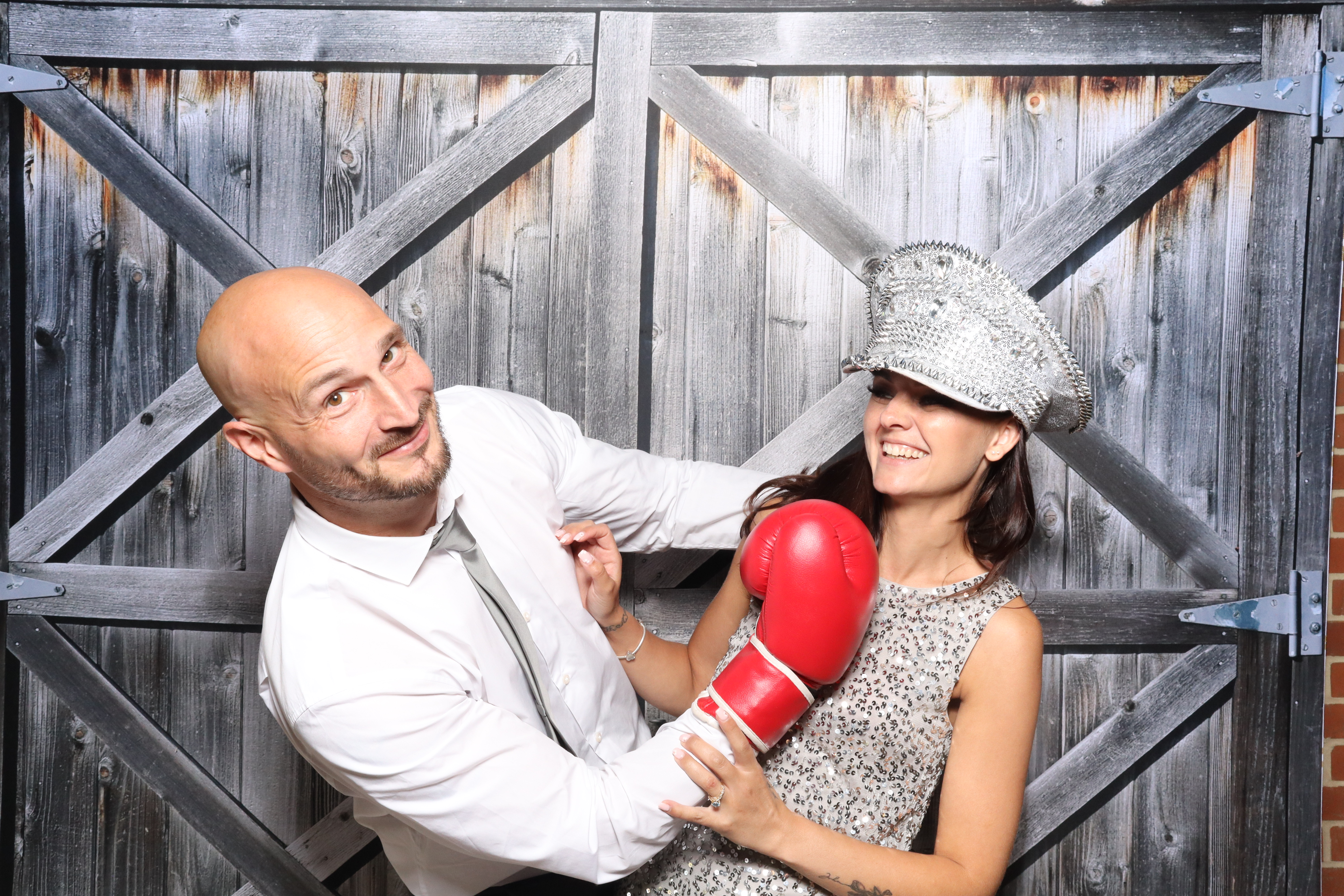 Kerry & Rob  | View more photos from the event at gallery.magicimages.uk/u/MagicImages/Kerry-Rob