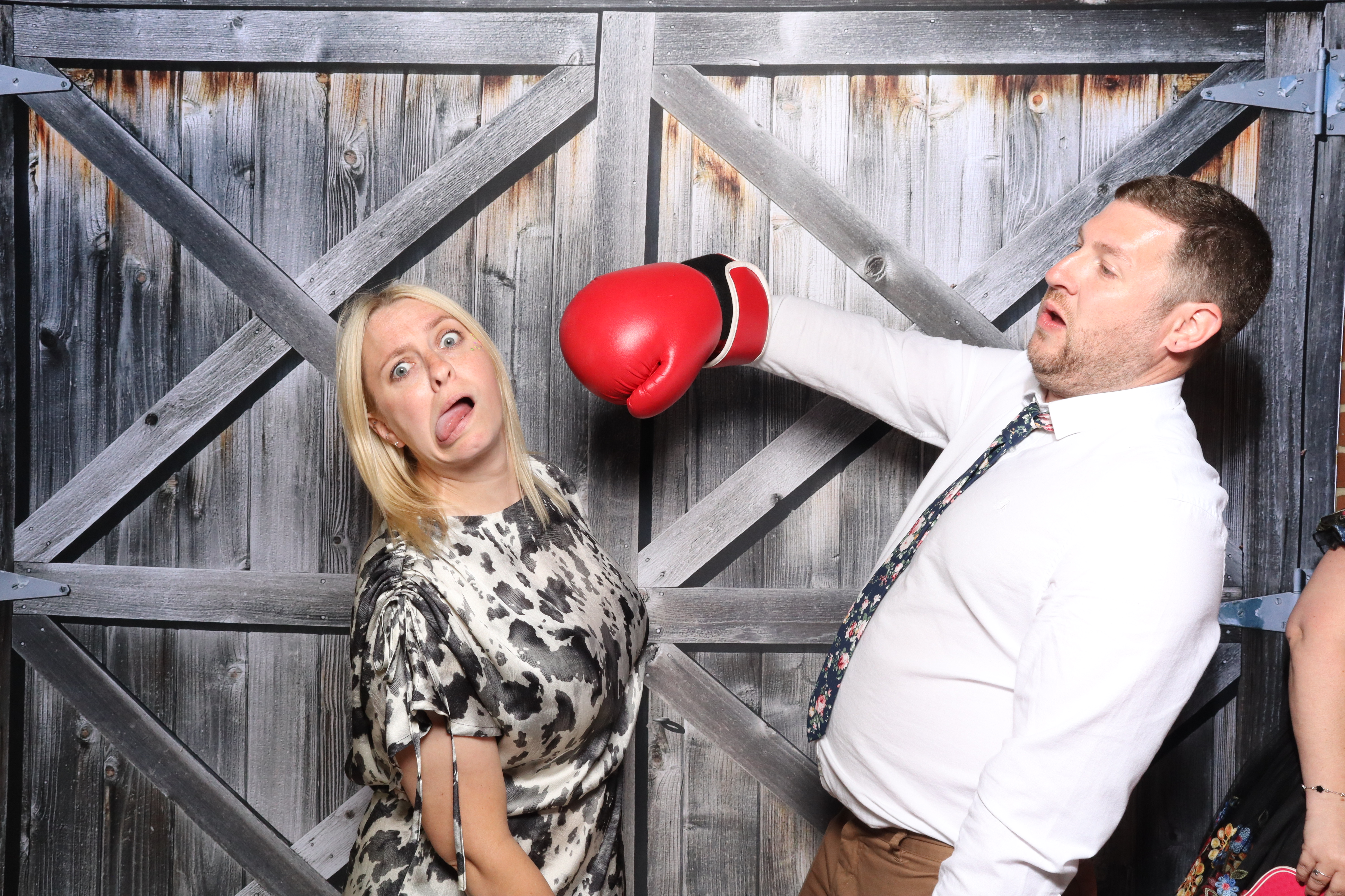 Kerry & Rob  | View more photos from the event at gallery.magicimages.uk/u/MagicImages/Kerry-Rob