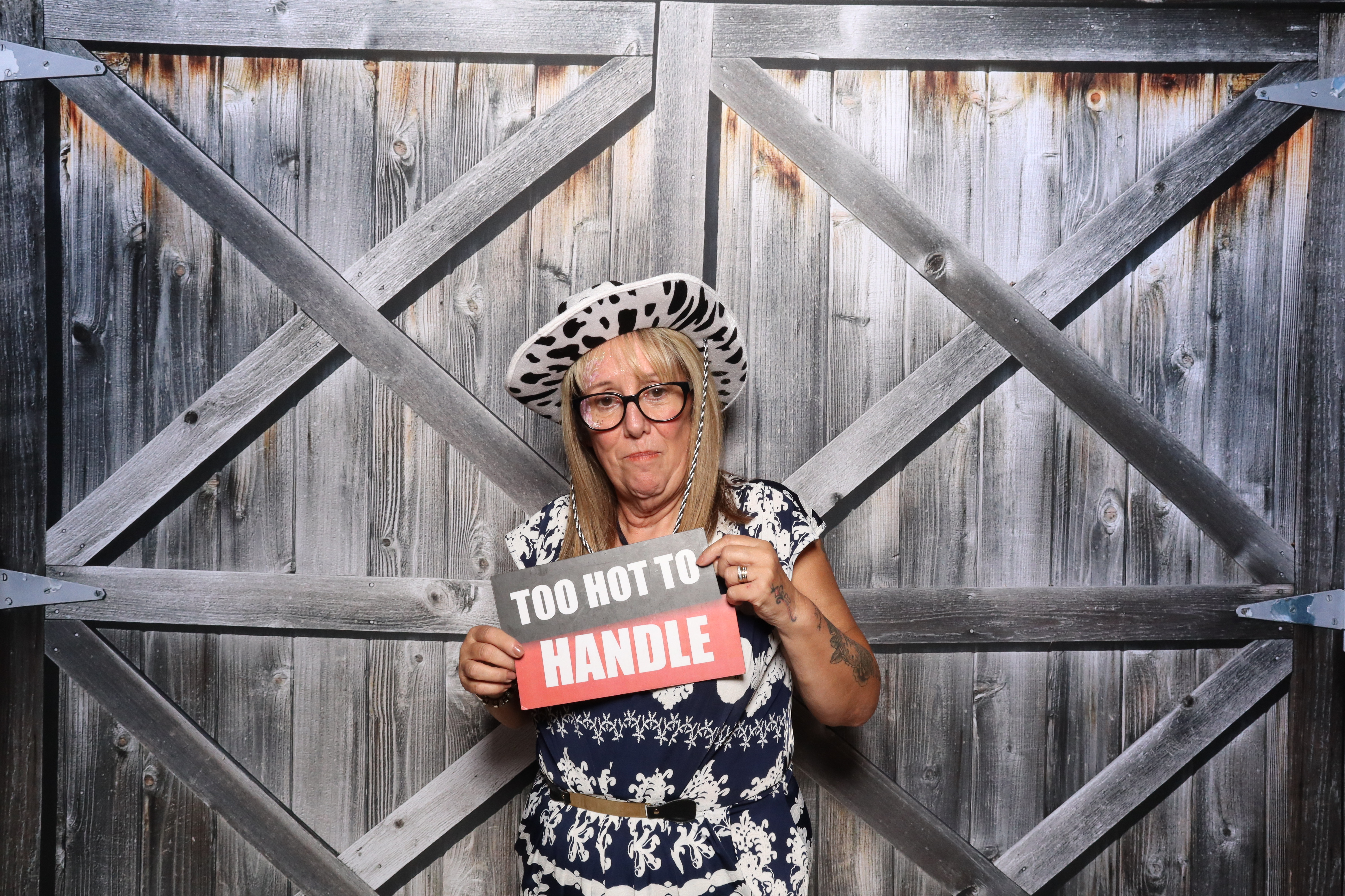 Kerry & Rob  | View more photos from the event at gallery.magicimages.uk/u/MagicImages/Kerry-Rob