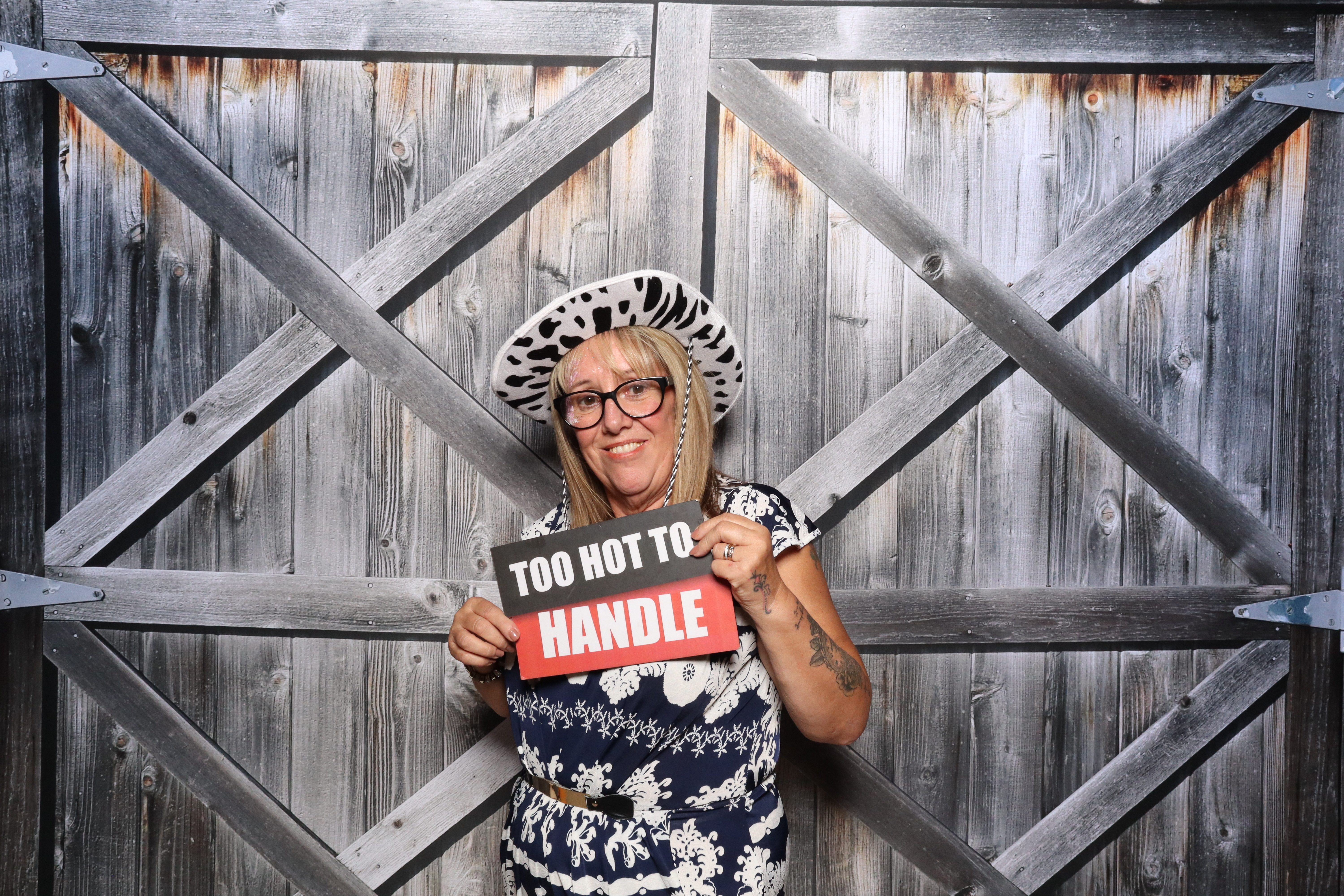 Kerry & Rob  | View more photos from the event at gallery.magicimages.uk/u/MagicImages/Kerry-Rob