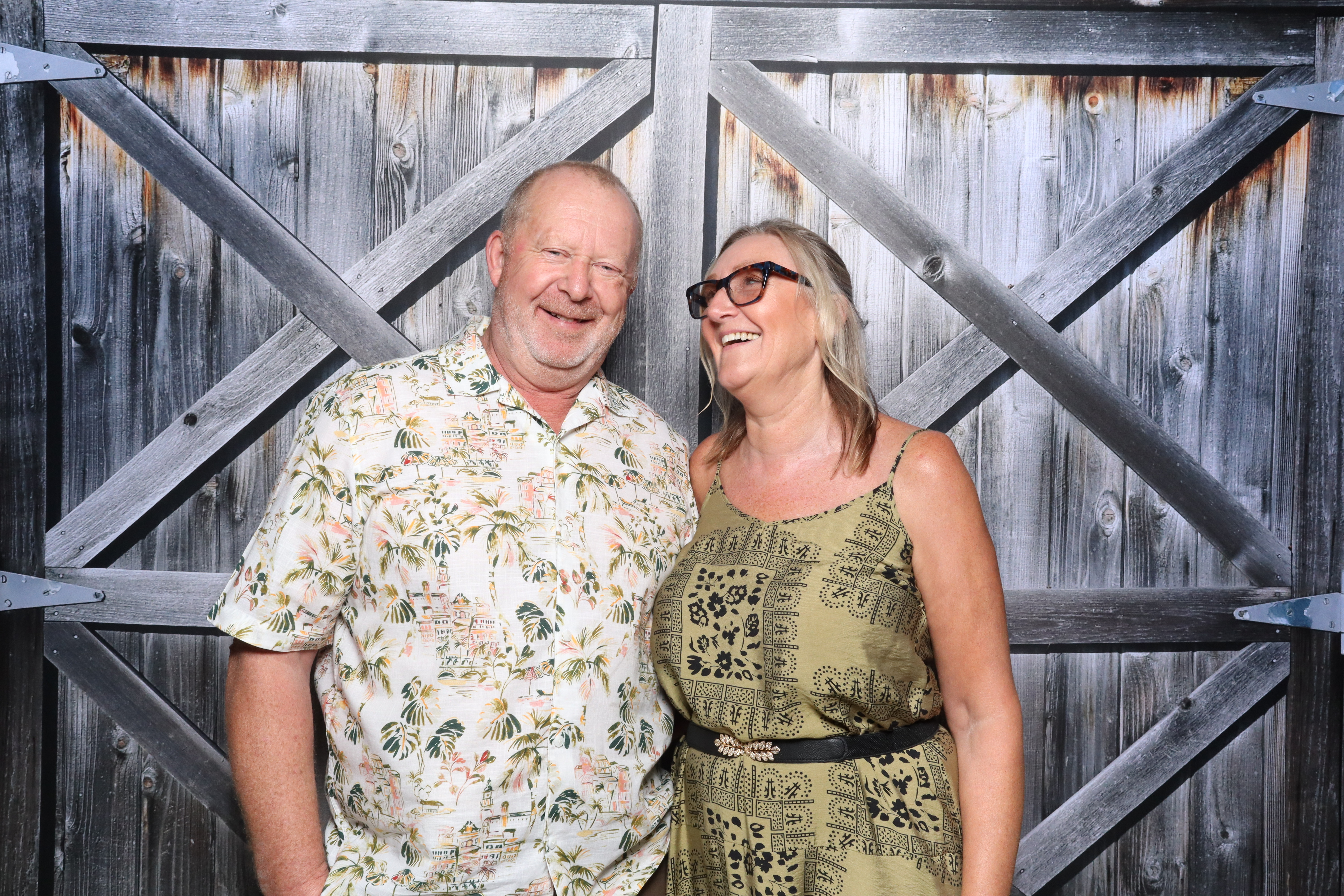 Kerry & Rob  | View more photos from the event at gallery.magicimages.uk/u/MagicImages/Kerry-Rob