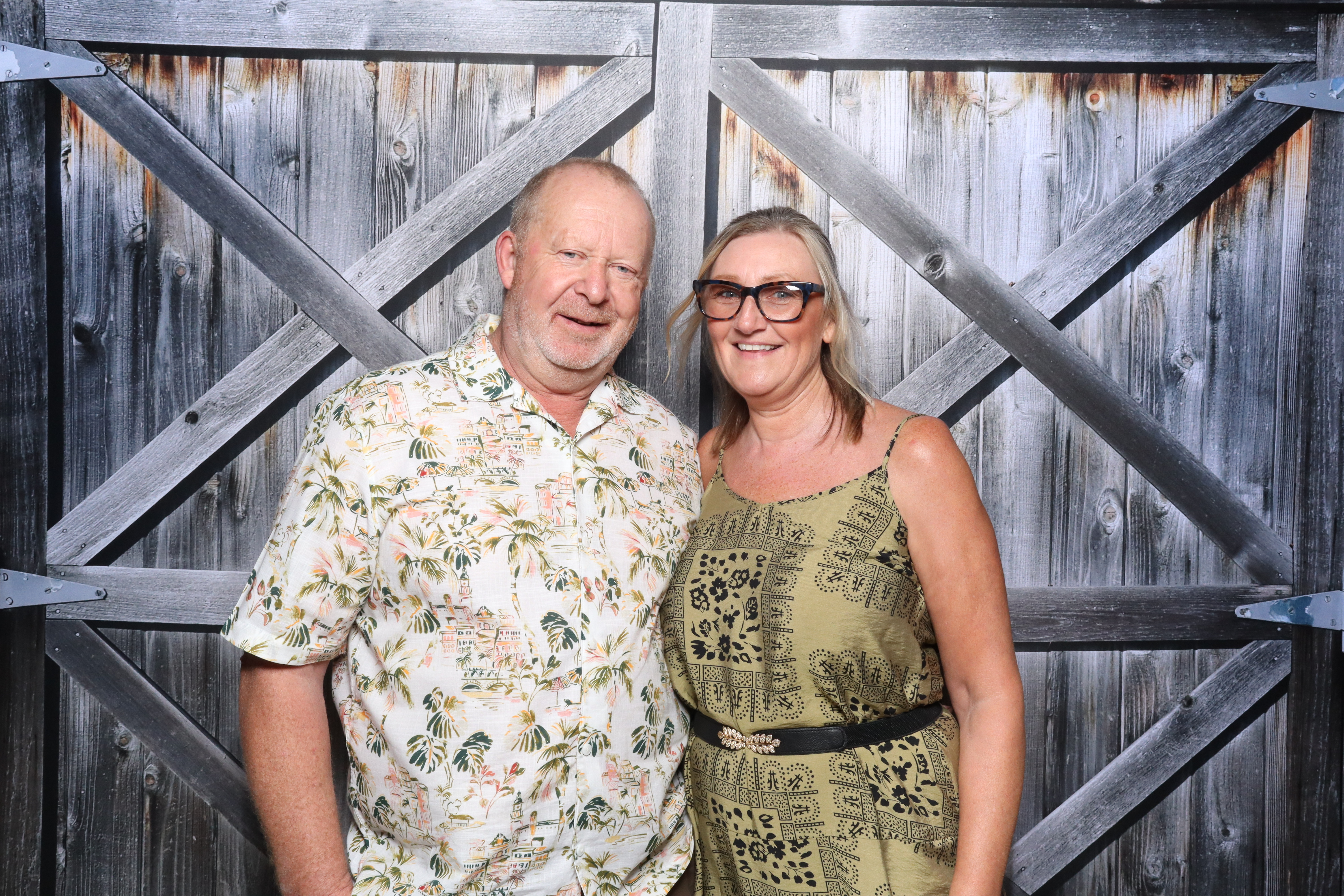 Kerry & Rob  | View more photos from the event at gallery.magicimages.uk/u/MagicImages/Kerry-Rob
