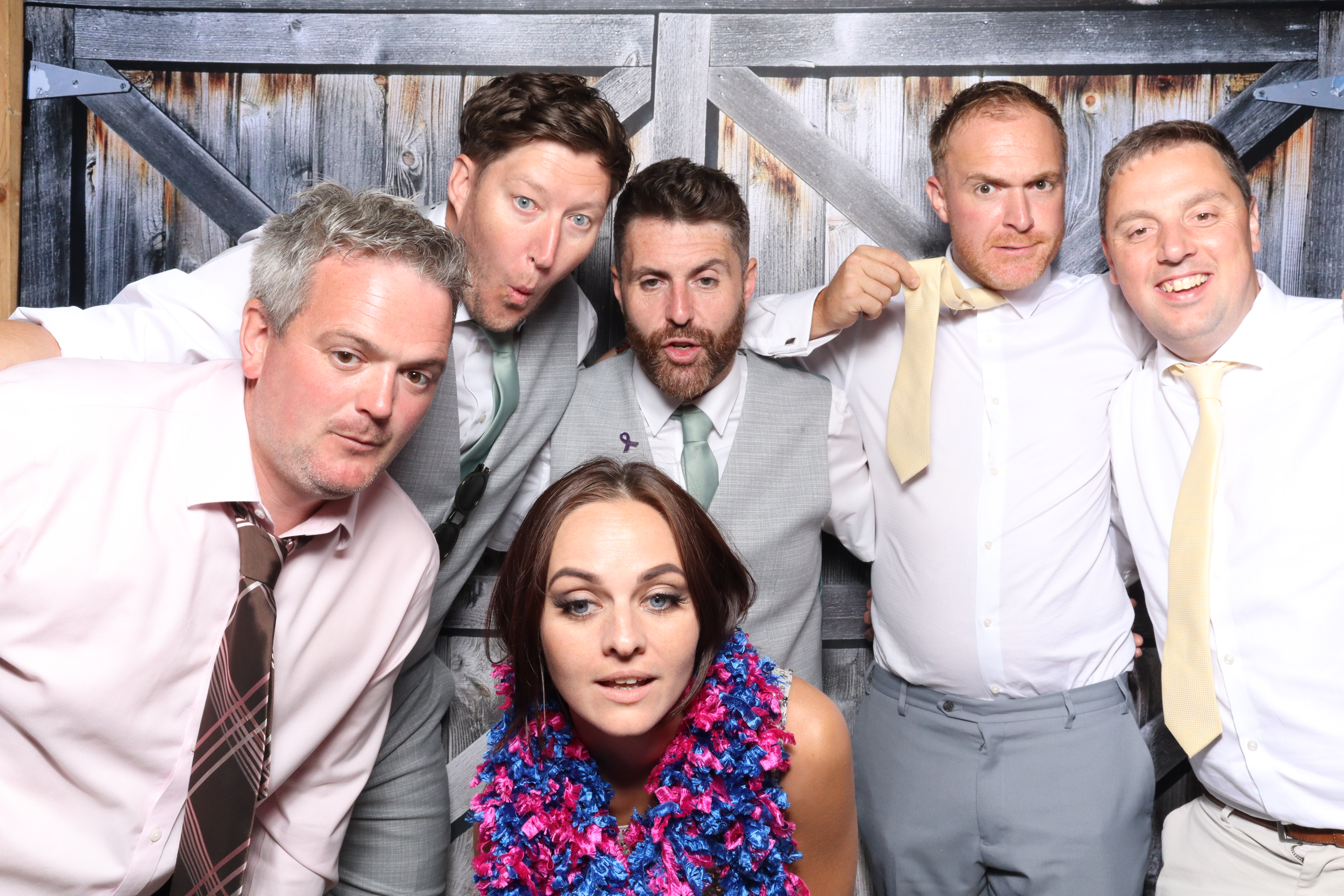 Kerry & Rob  | View more photos from the event at gallery.magicimages.uk/u/MagicImages/Kerry-Rob