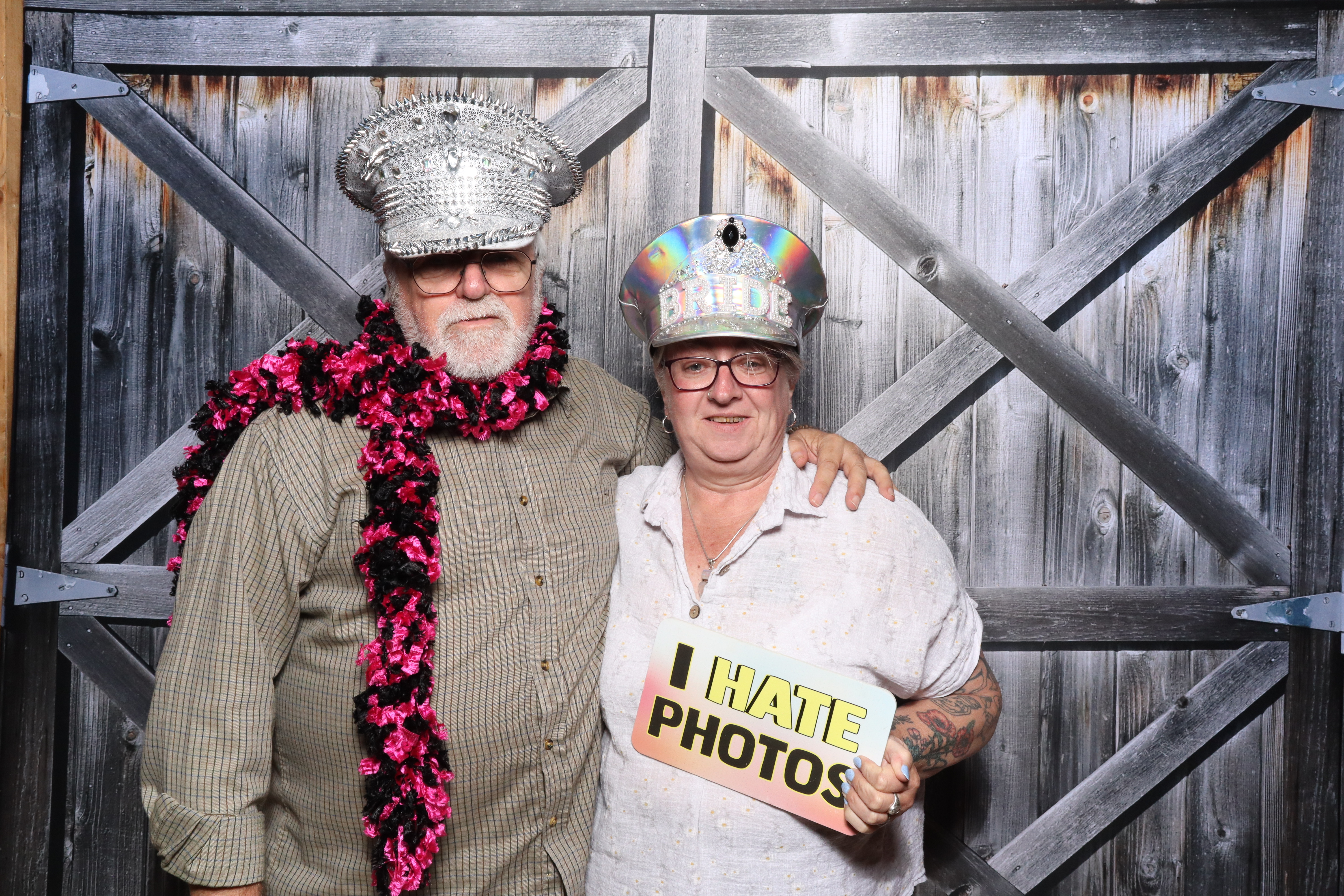 Kerry & Rob  | View more photos from the event at gallery.magicimages.uk/u/MagicImages/Kerry-Rob