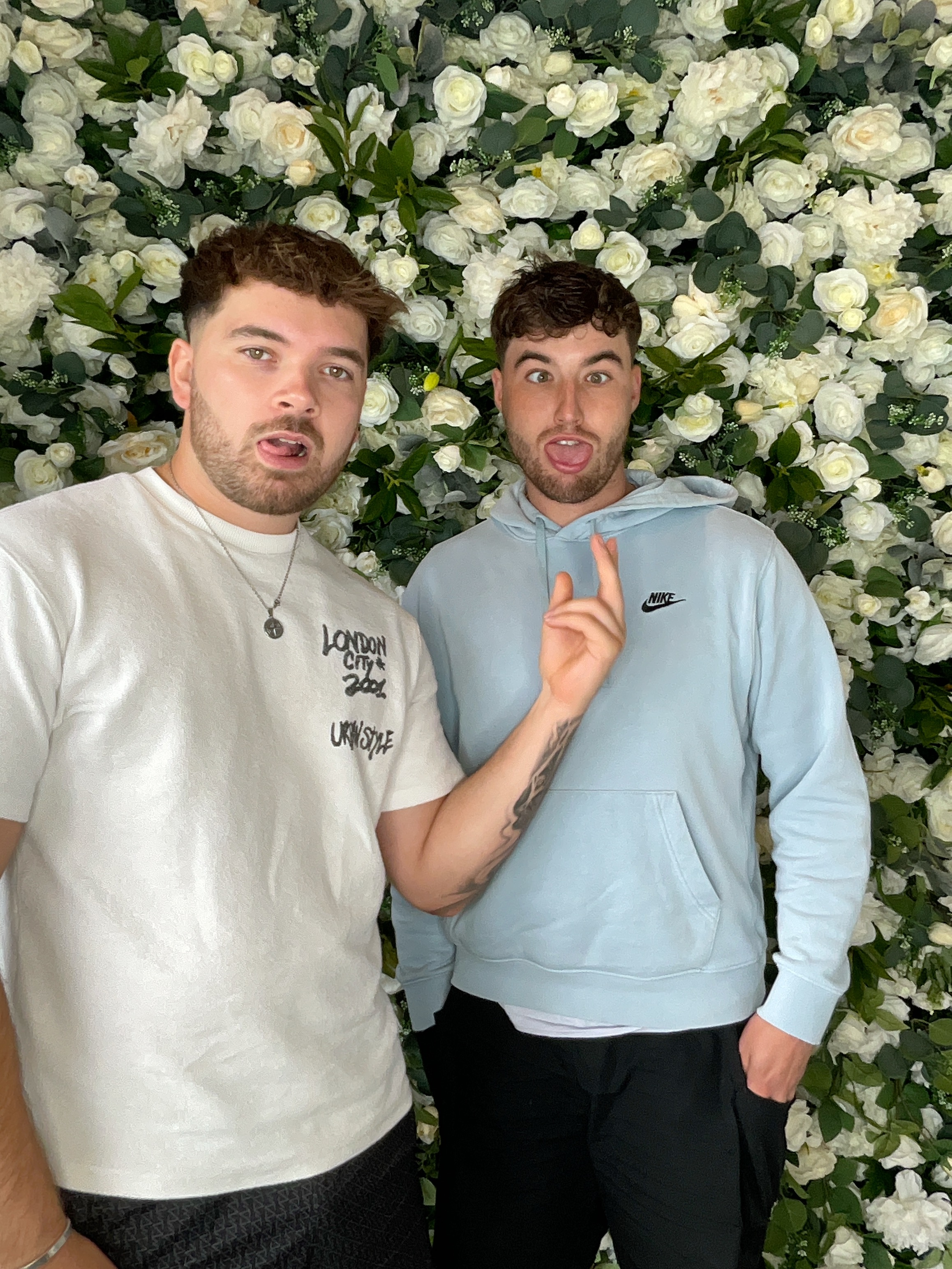 Kian & Elly Photo booth images  | View more photos from the event at gallery.magicimages.uk/u/MagicImages/Kian-Elly-Photo-booth-images