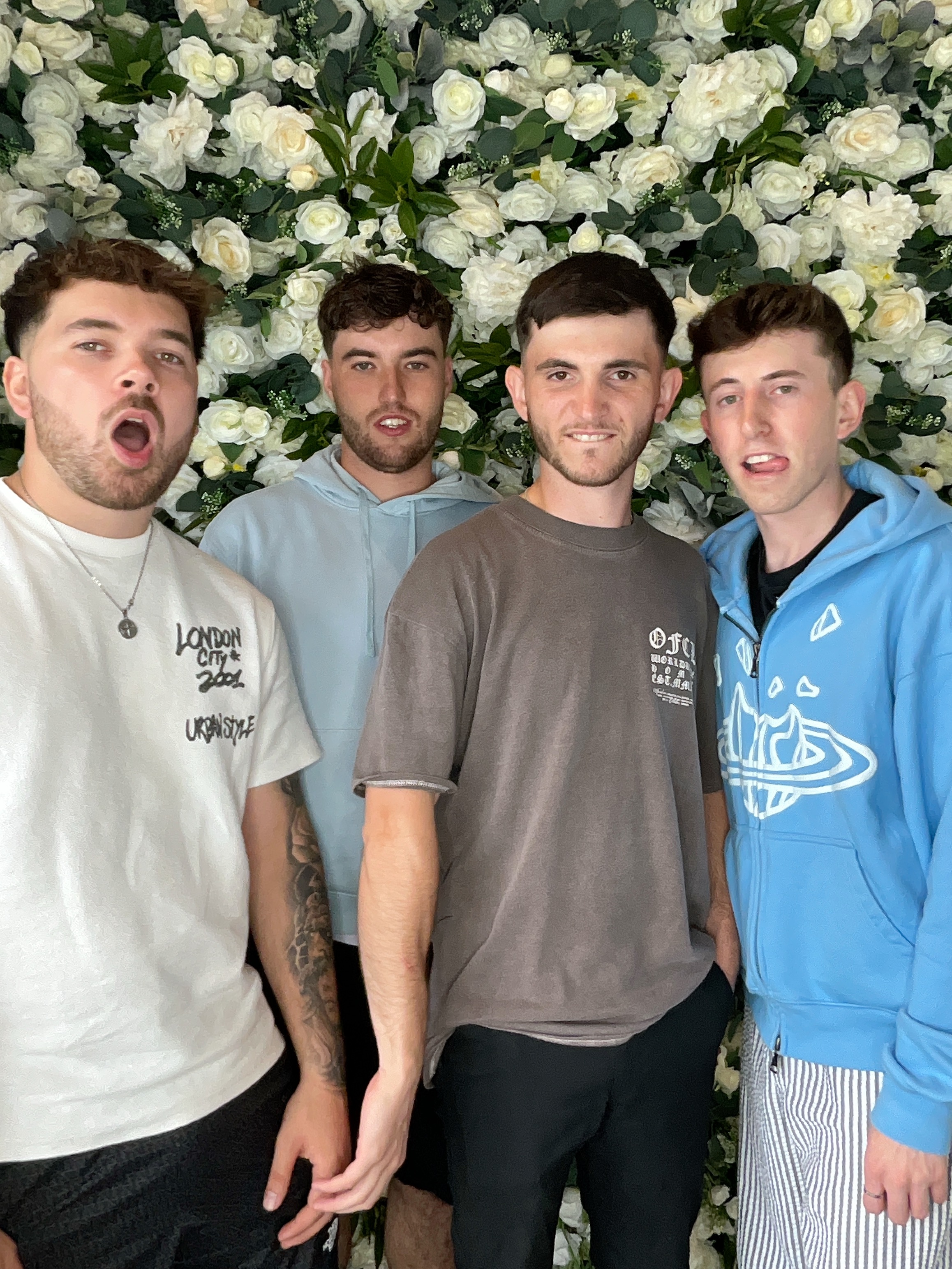 Kian & Elly Photo booth images  | View more photos from the event at gallery.magicimages.uk/u/MagicImages/Kian-Elly-Photo-booth-images