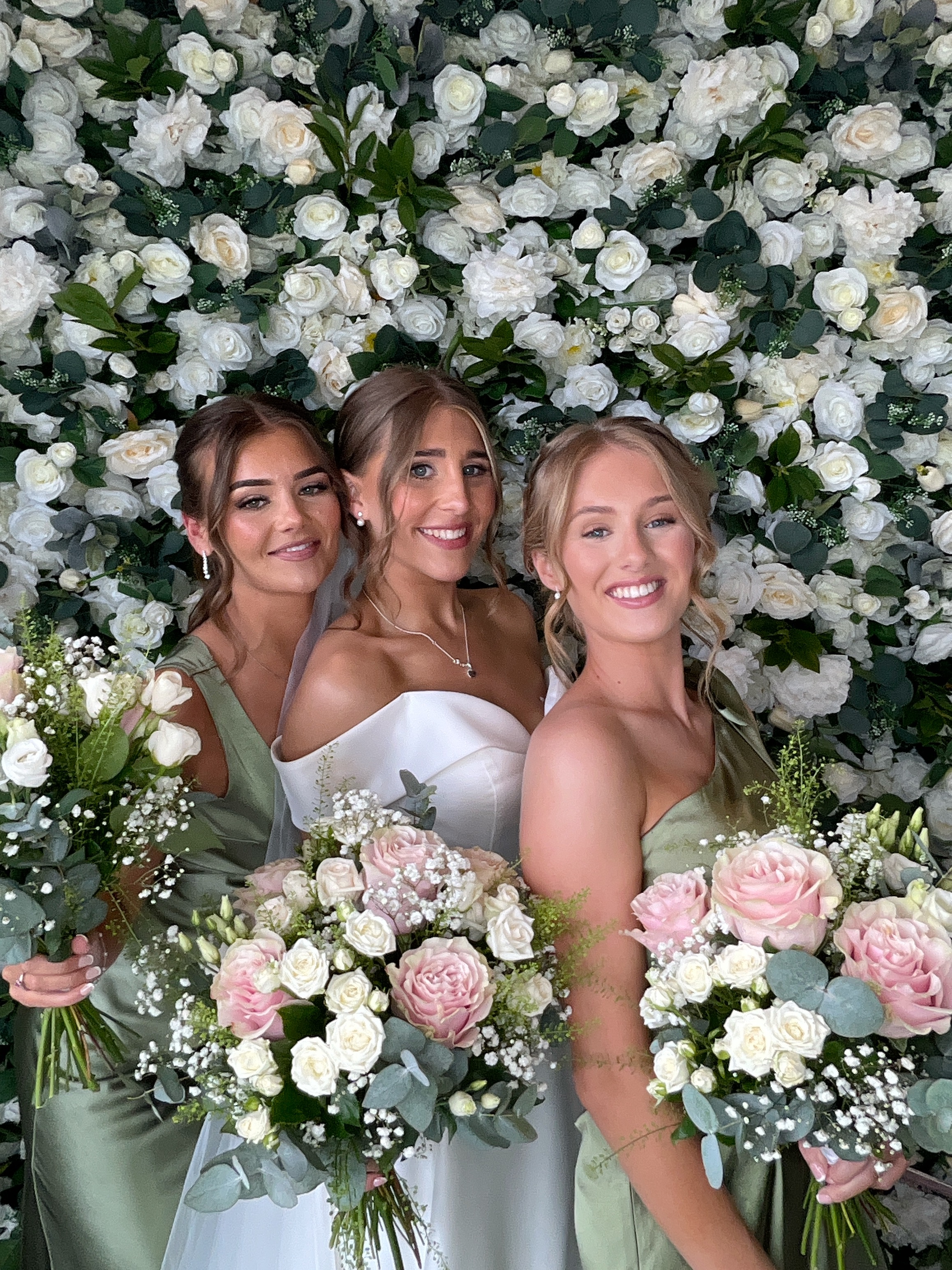 Kian & Elly Photo booth images  | View more photos from the event at gallery.magicimages.uk/u/MagicImages/Kian-Elly-Photo-booth-images