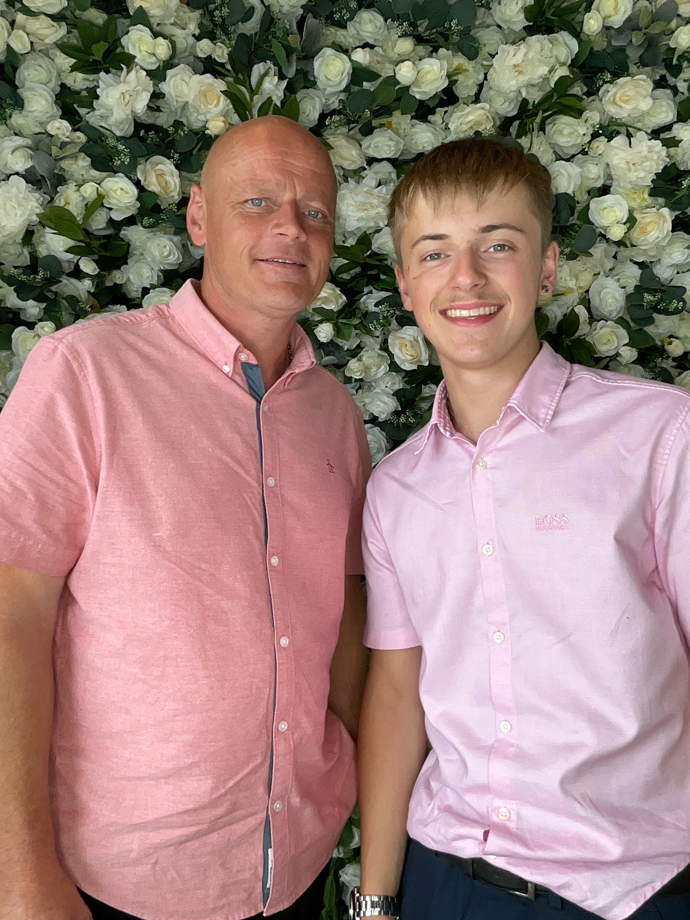 Kian & Elly Photo booth images  | View more photos from the event at gallery.magicimages.uk/u/MagicImages/Kian-Elly-Photo-booth-images