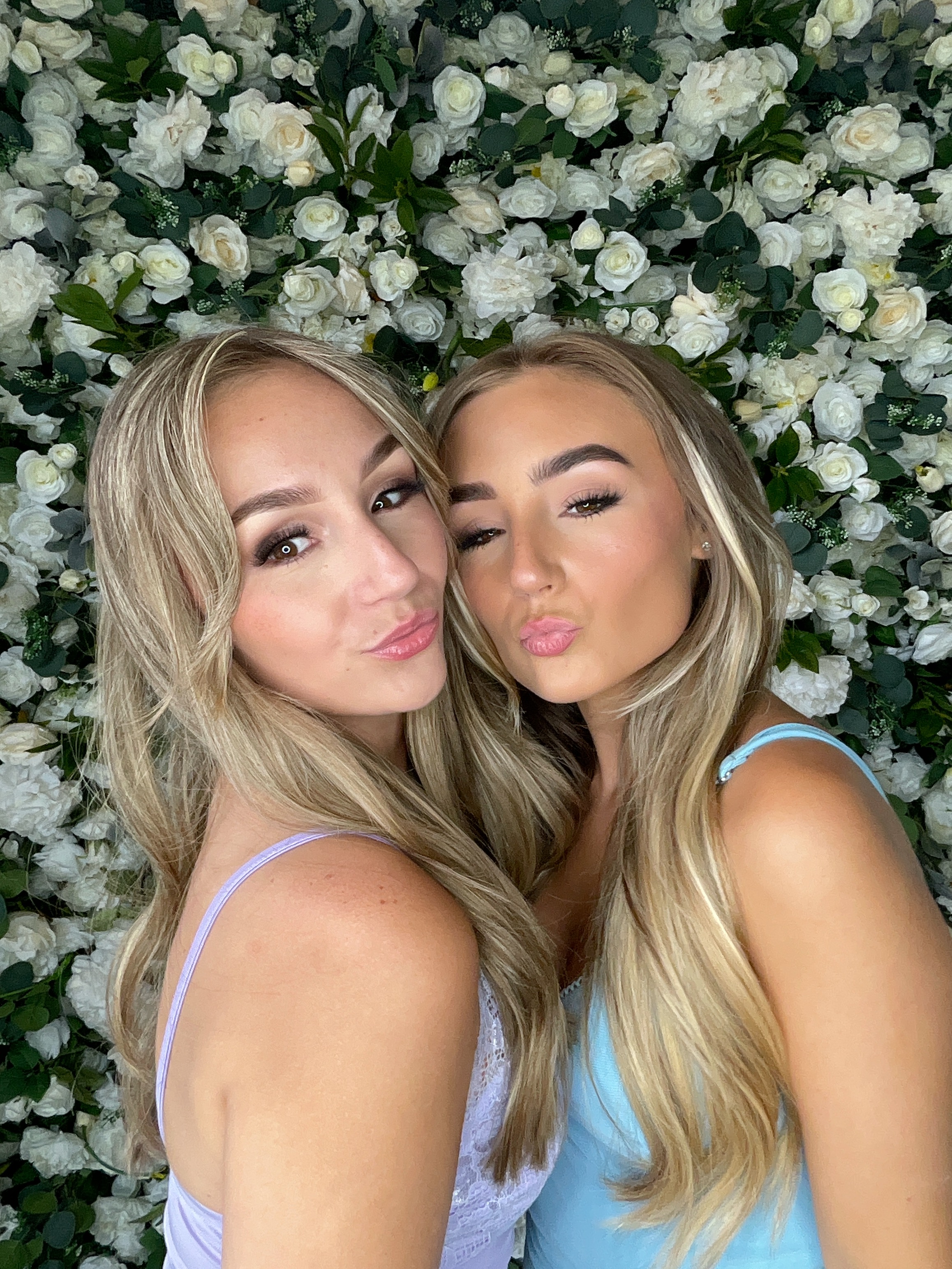 Kian & Elly Photo booth images  | View more photos from the event at gallery.magicimages.uk/u/MagicImages/Kian-Elly-Photo-booth-images