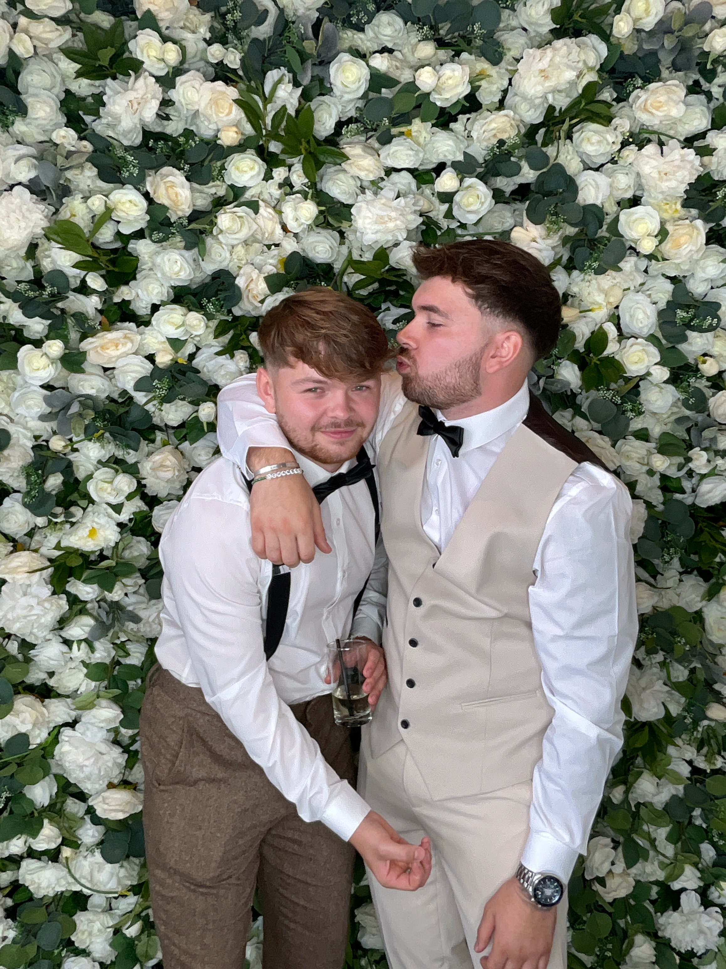 Kian & Elly Photo booth images  | View more photos from the event at gallery.magicimages.uk/u/MagicImages/Kian-Elly-Photo-booth-images