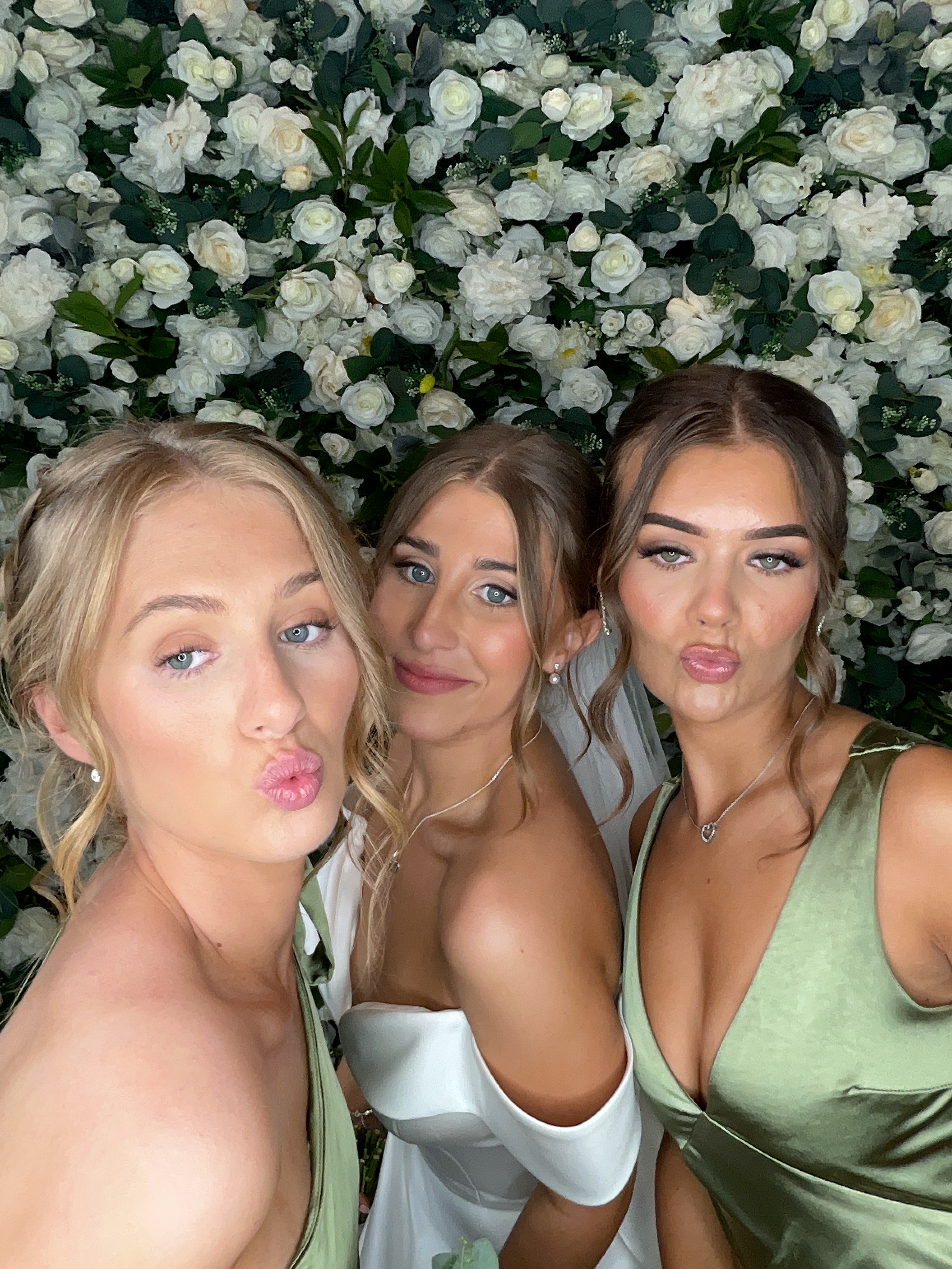 Kian & Elly Photo booth images  | View more photos from the event at gallery.magicimages.uk/u/MagicImages/Kian-Elly-Photo-booth-images