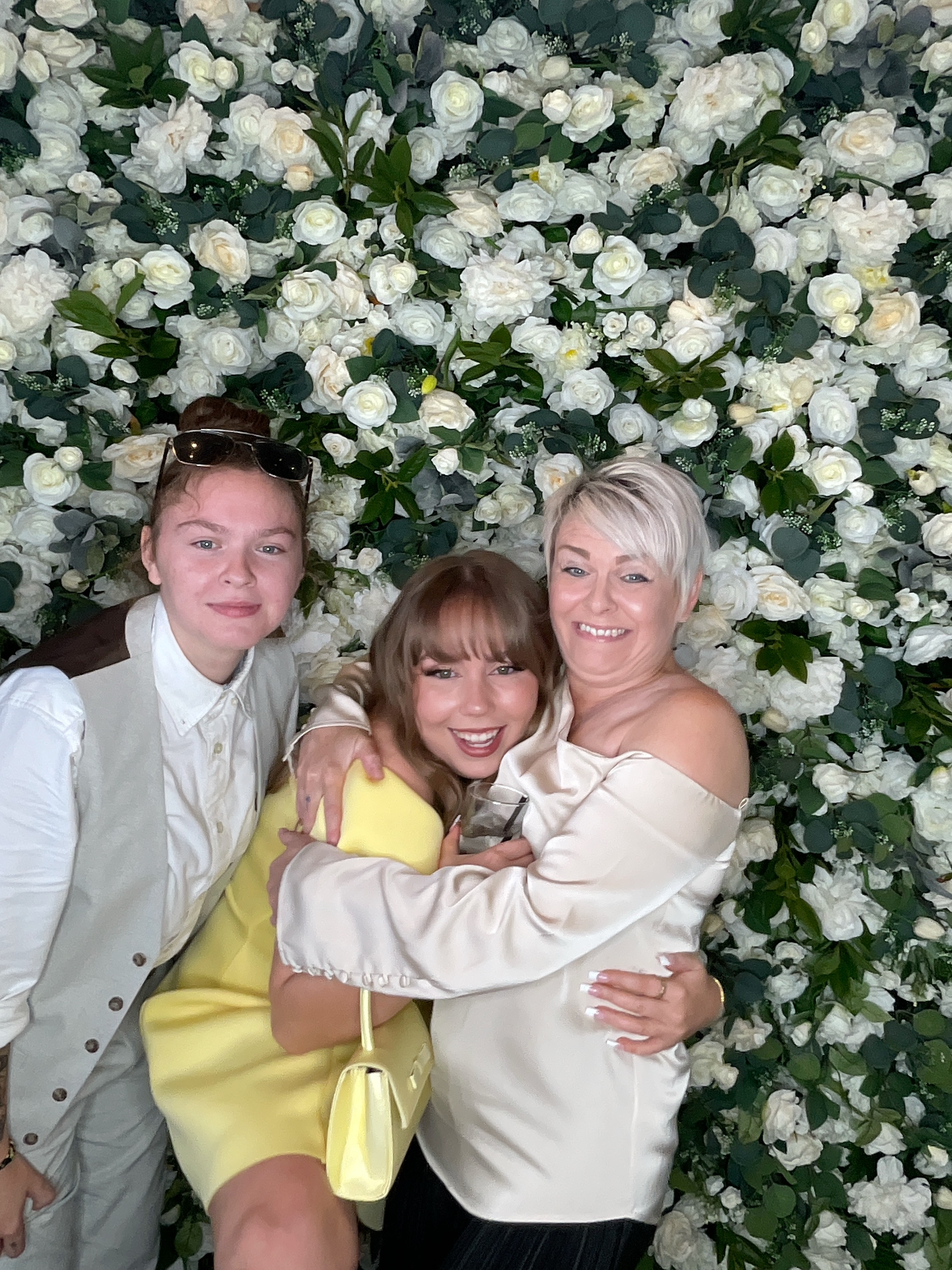 Kian & Elly Photo booth images  | View more photos from the event at gallery.magicimages.uk/u/MagicImages/Kian-Elly-Photo-booth-images