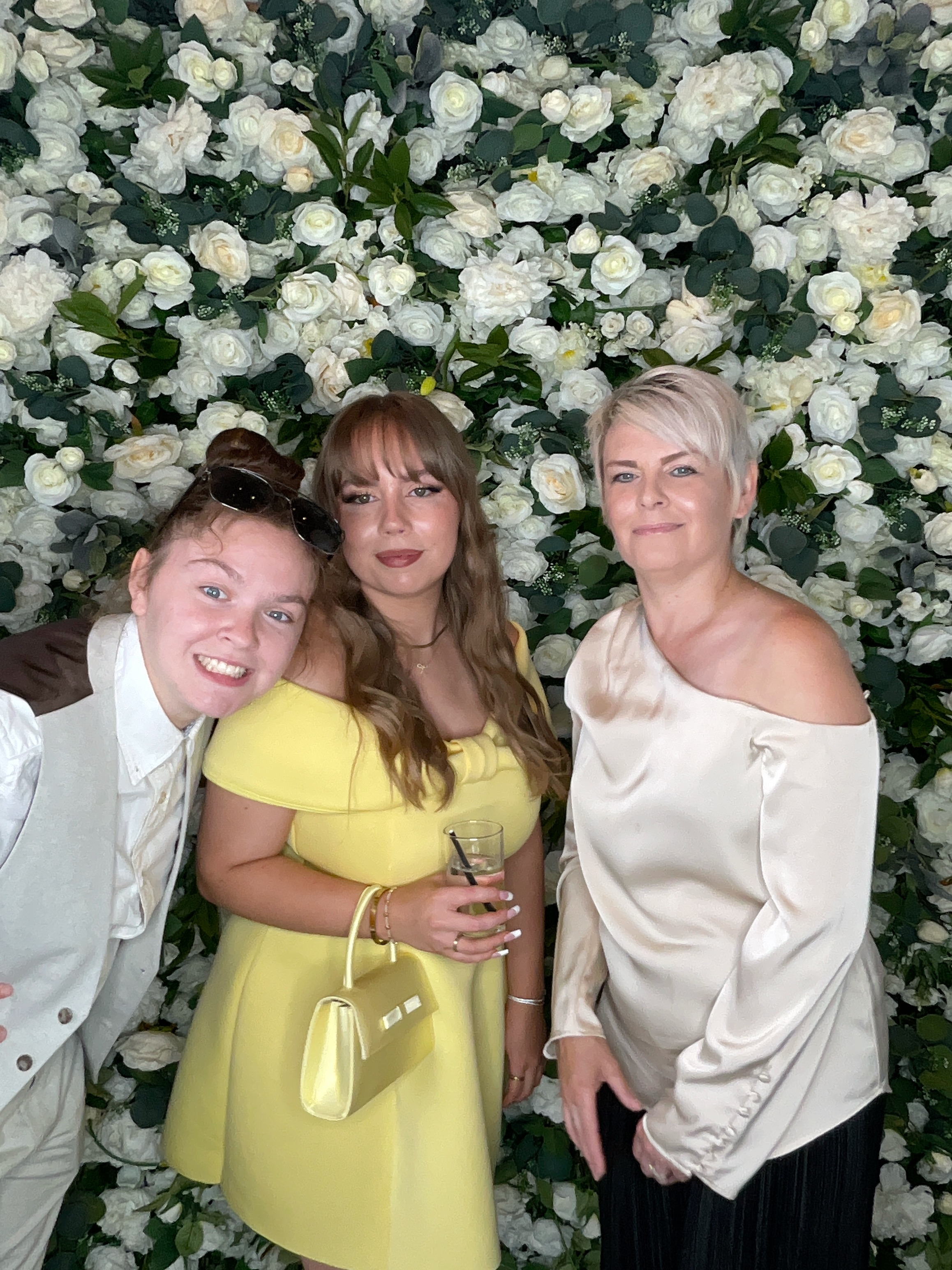 Kian & Elly Photo booth images  | View more photos from the event at gallery.magicimages.uk/u/MagicImages/Kian-Elly-Photo-booth-images