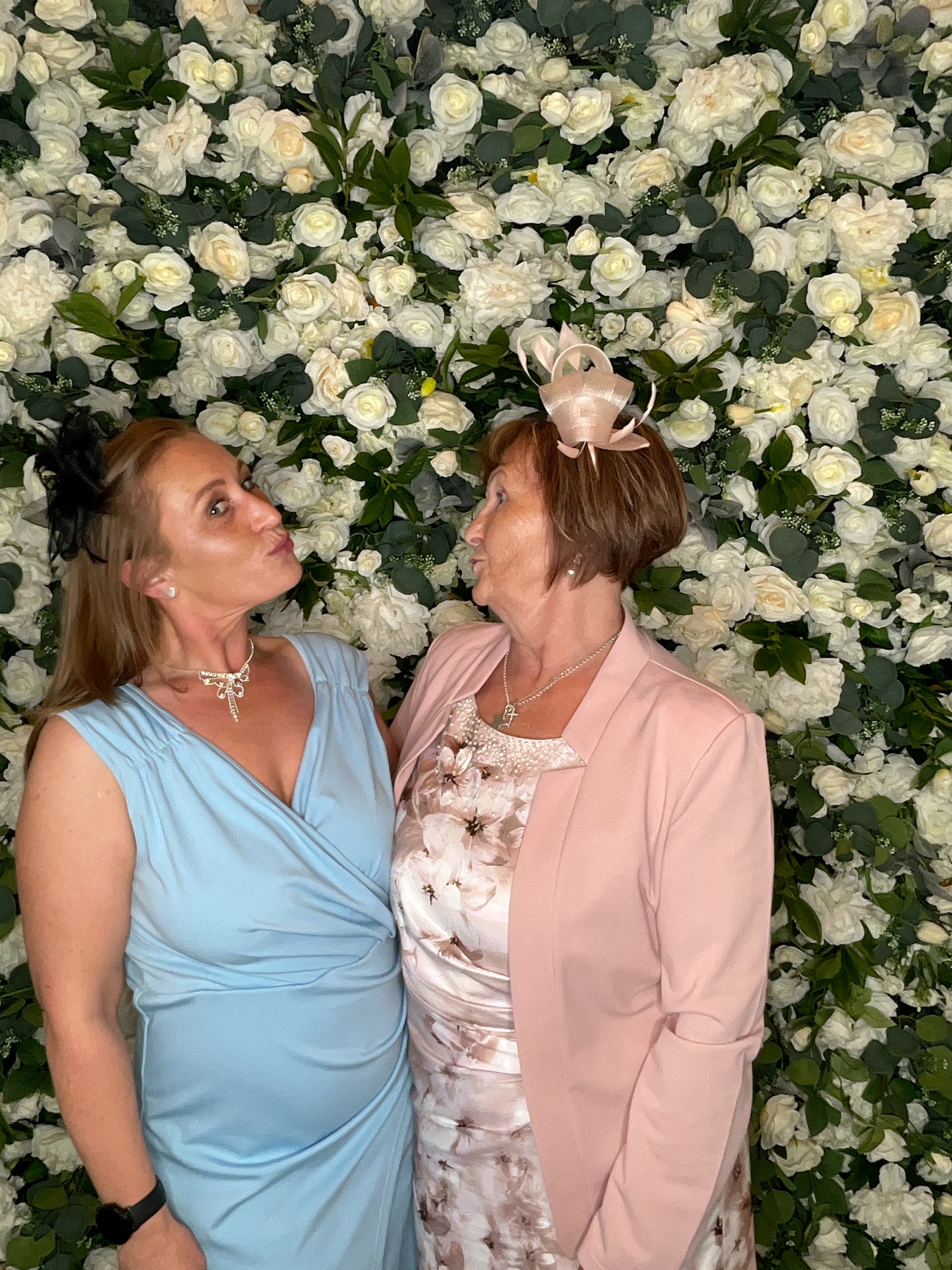 Kian & Elly Photo booth images  | View more photos from the event at gallery.magicimages.uk/u/MagicImages/Kian-Elly-Photo-booth-images